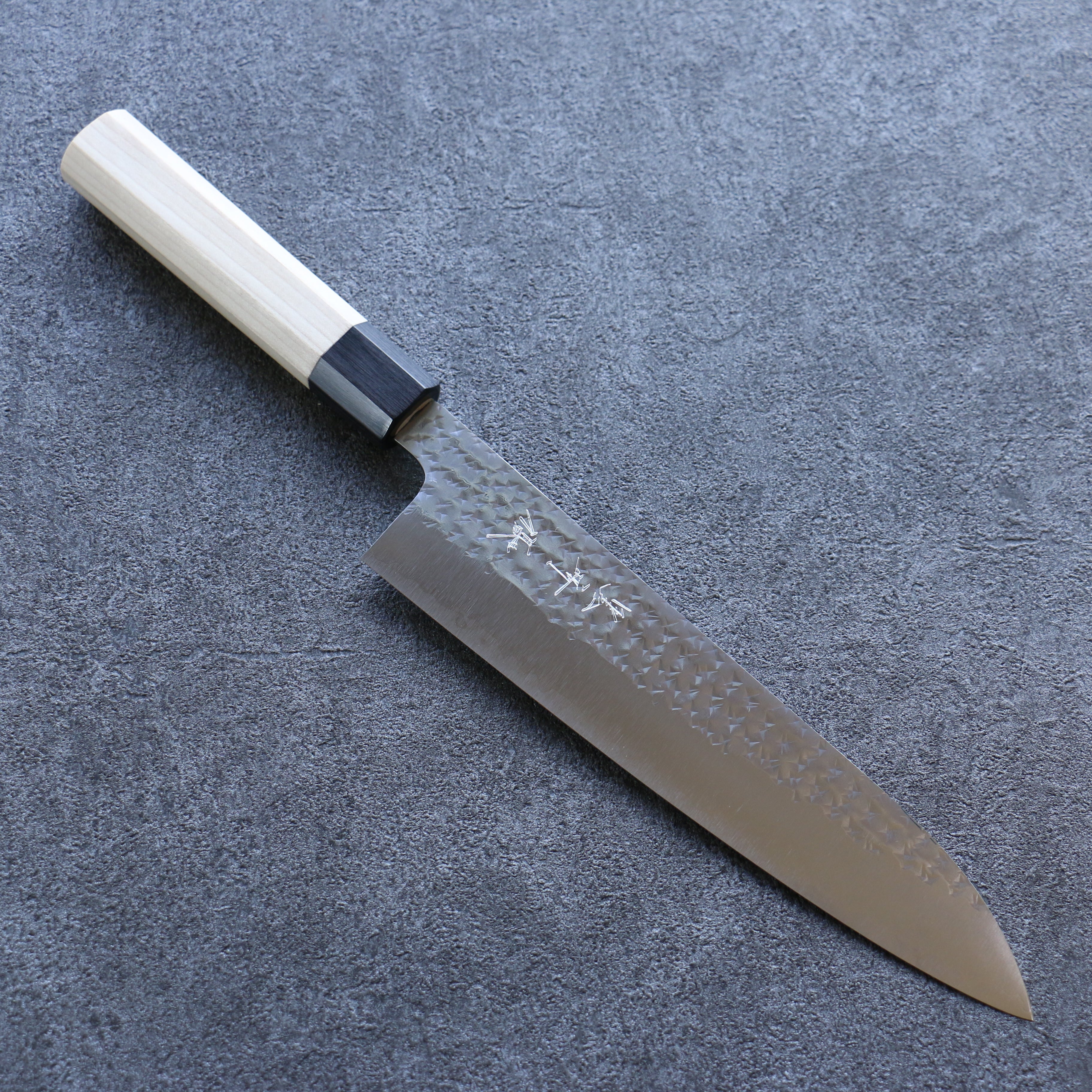 Yu Kurosaki Senko SG2 Hammered Gyuto 210mm Magnolia Handle - Seisuke Knife