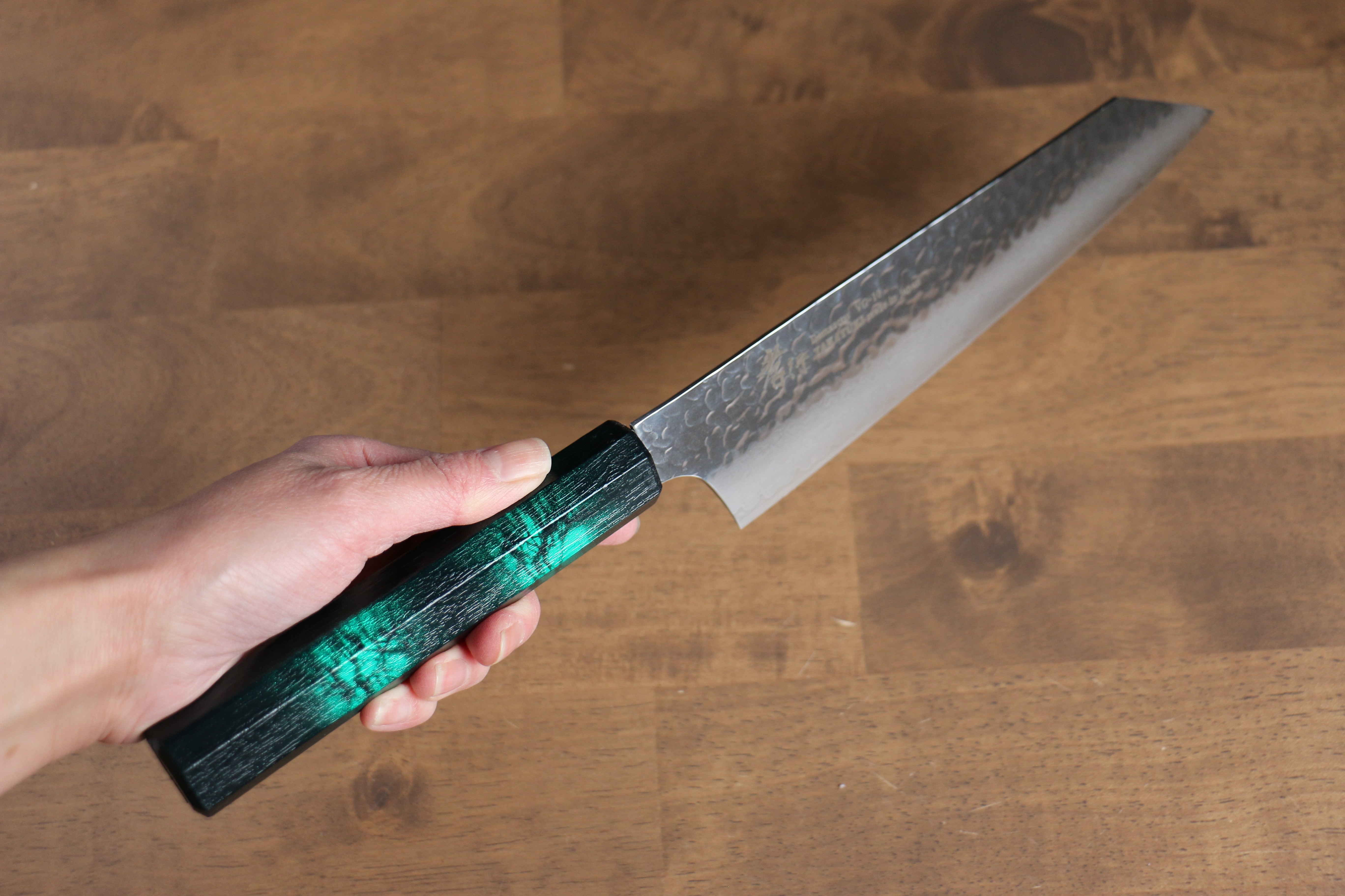 Sakai Takayuki Nanairo VG10 33 Layer Kengata Gyuto 190mm Green Tortoiseshell ABS Resin Handle - Seisuke Knife