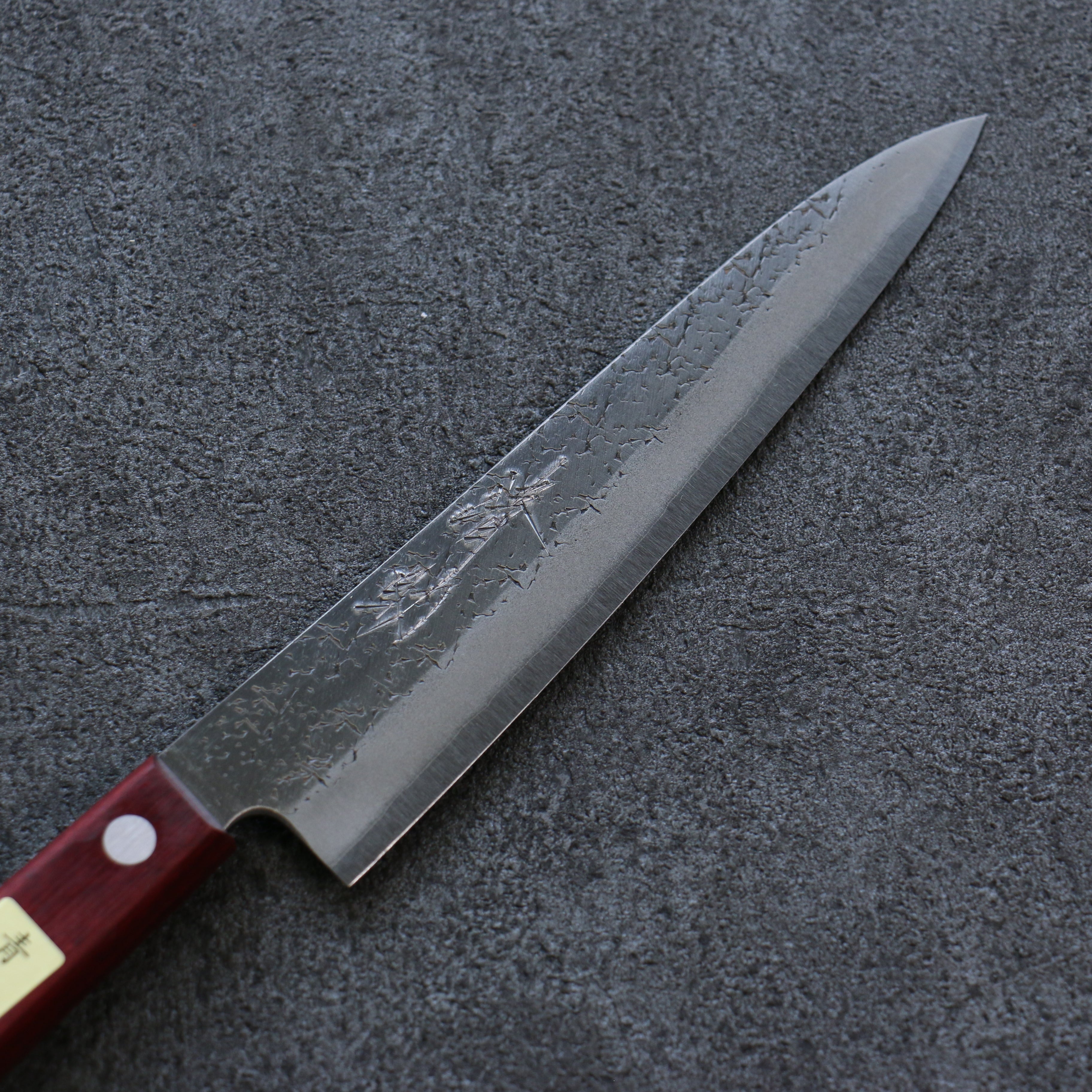 Seisuke Blue Super Hammered Petty-Utility 150mm Red Pakkawood Handle - Seisuke Knife