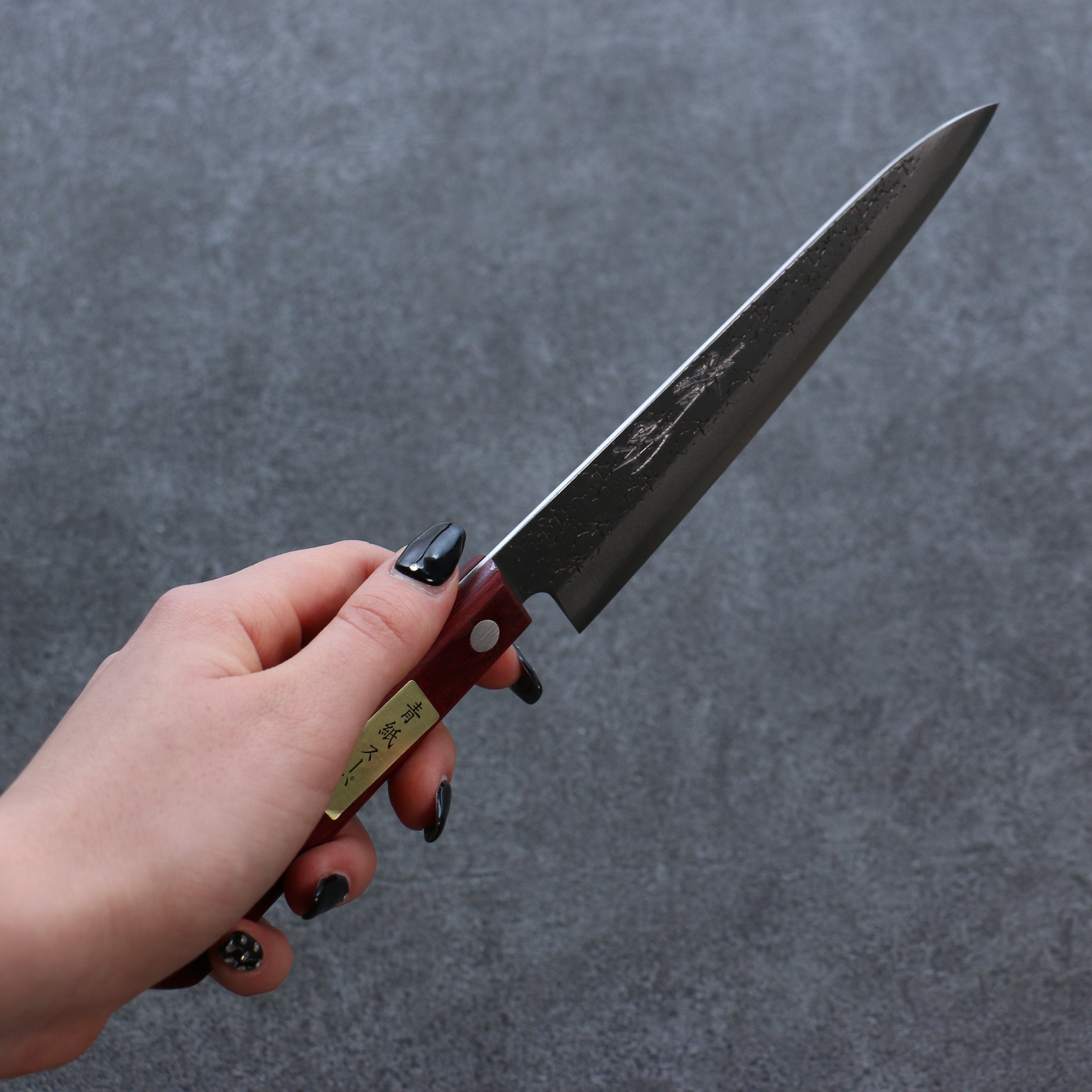 Seisuke Blue Super Hammered Petty-Utility 150mm Red Pakkawood Handle - Seisuke Knife
