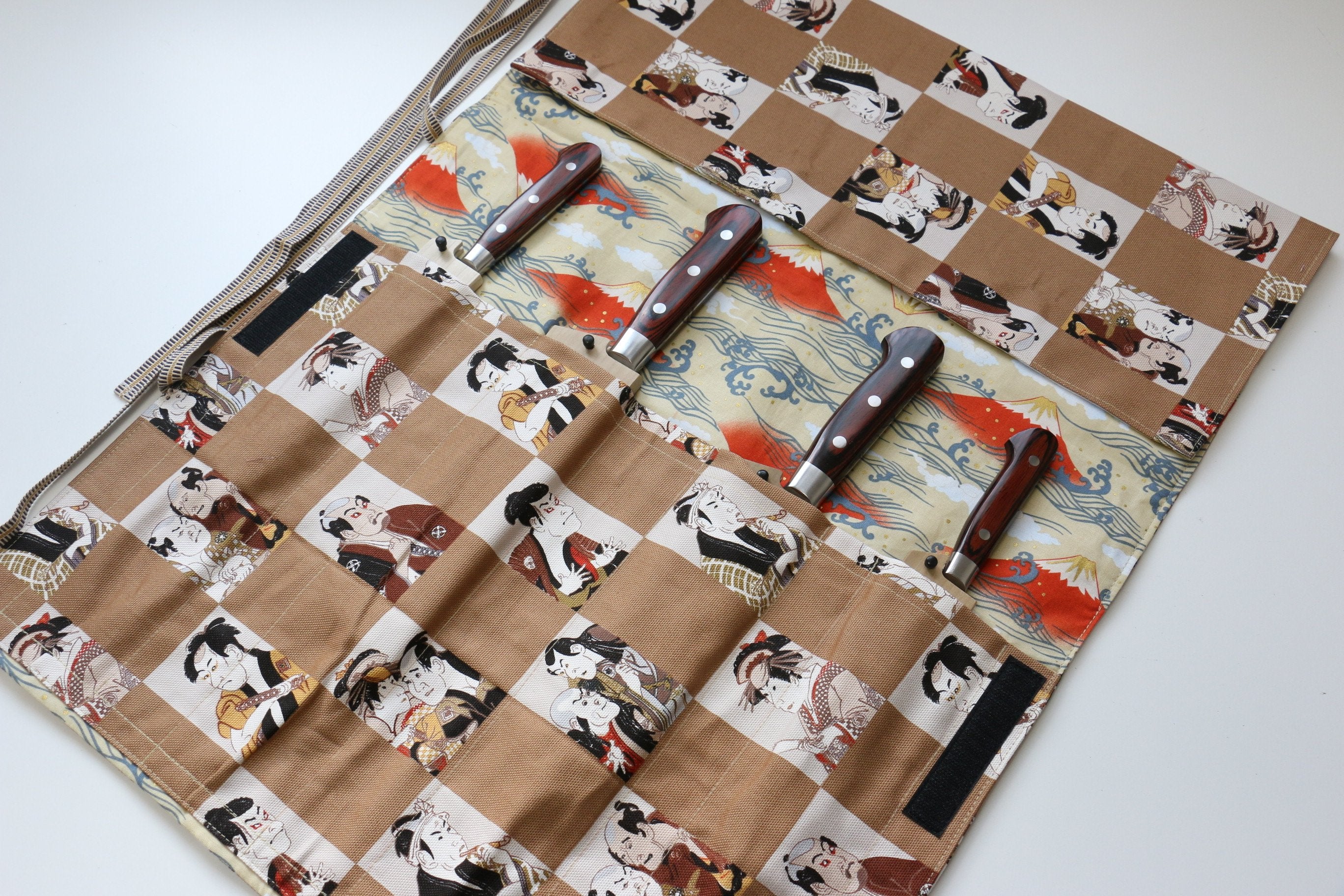 Japanese Style Knife Roll Chakabuki-Ura-Akafuji 4 Pockets - Seisuke Knife