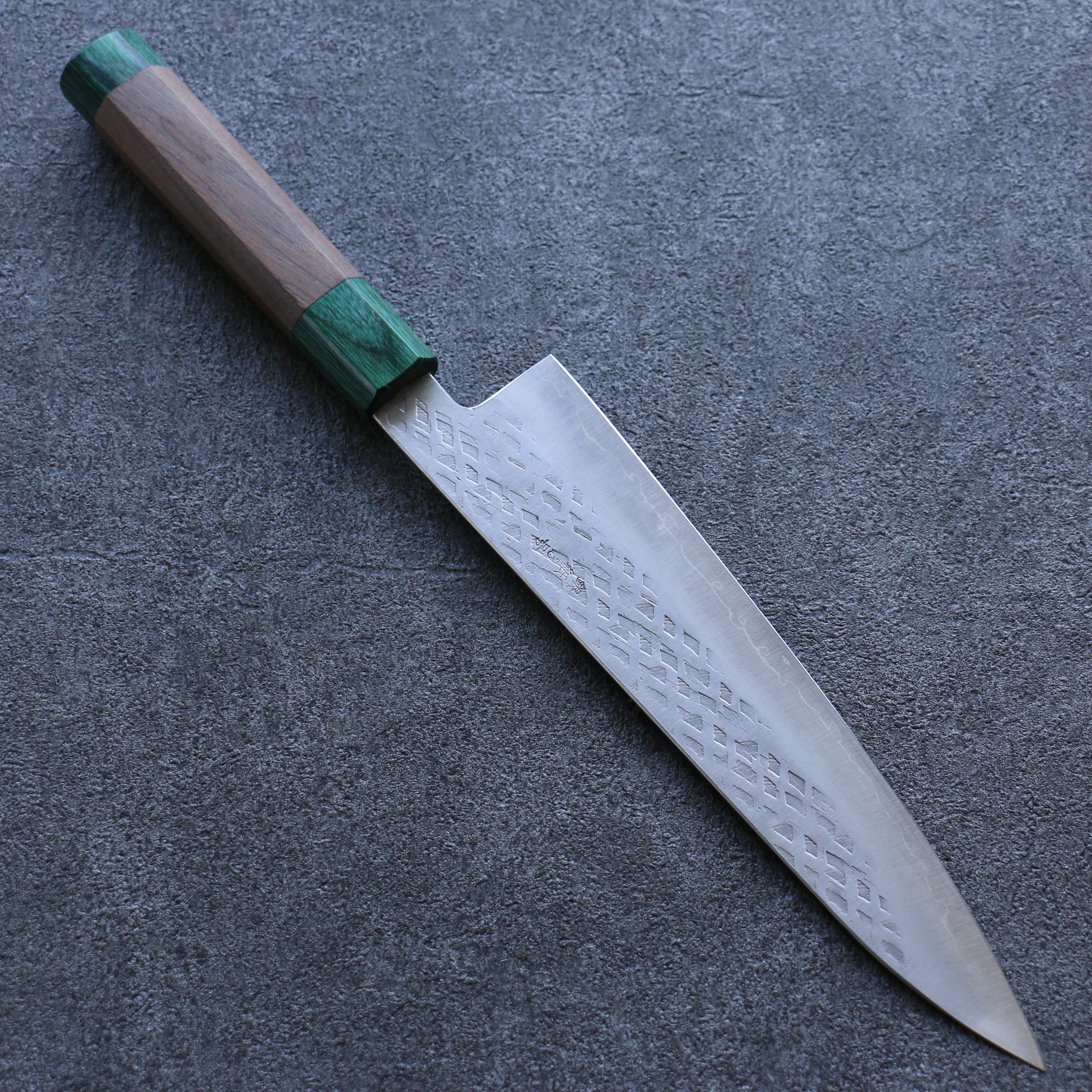 Seisuke Silver Steel No.3 Hammered Gyuto 210mm Walnut & Green Pakkawood Handle - Seisuke Knife