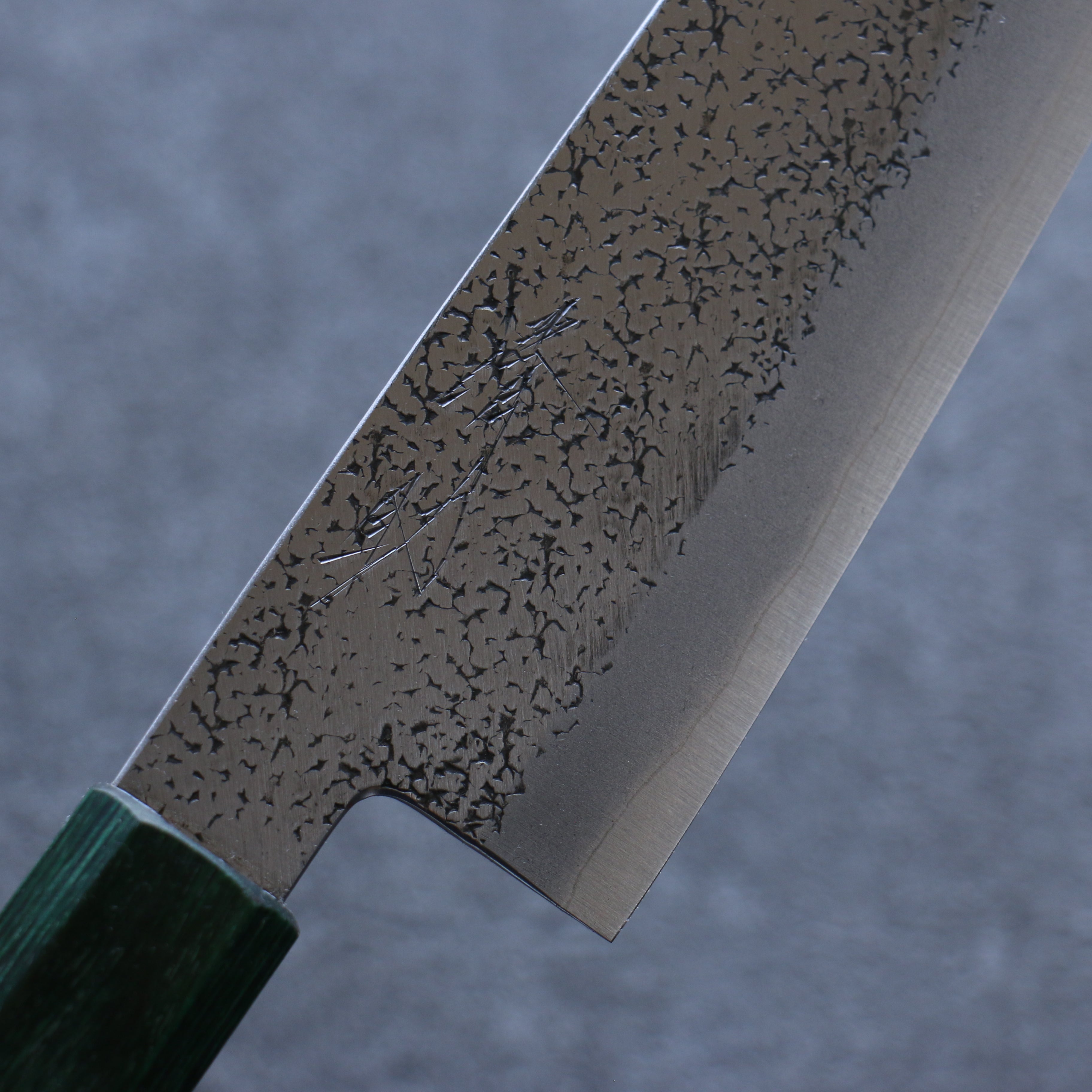 Seisuke Blue Super Hammered Bunka 185mm Walnut (With Double Green Pakka wood) Handle - Seisuke Knife