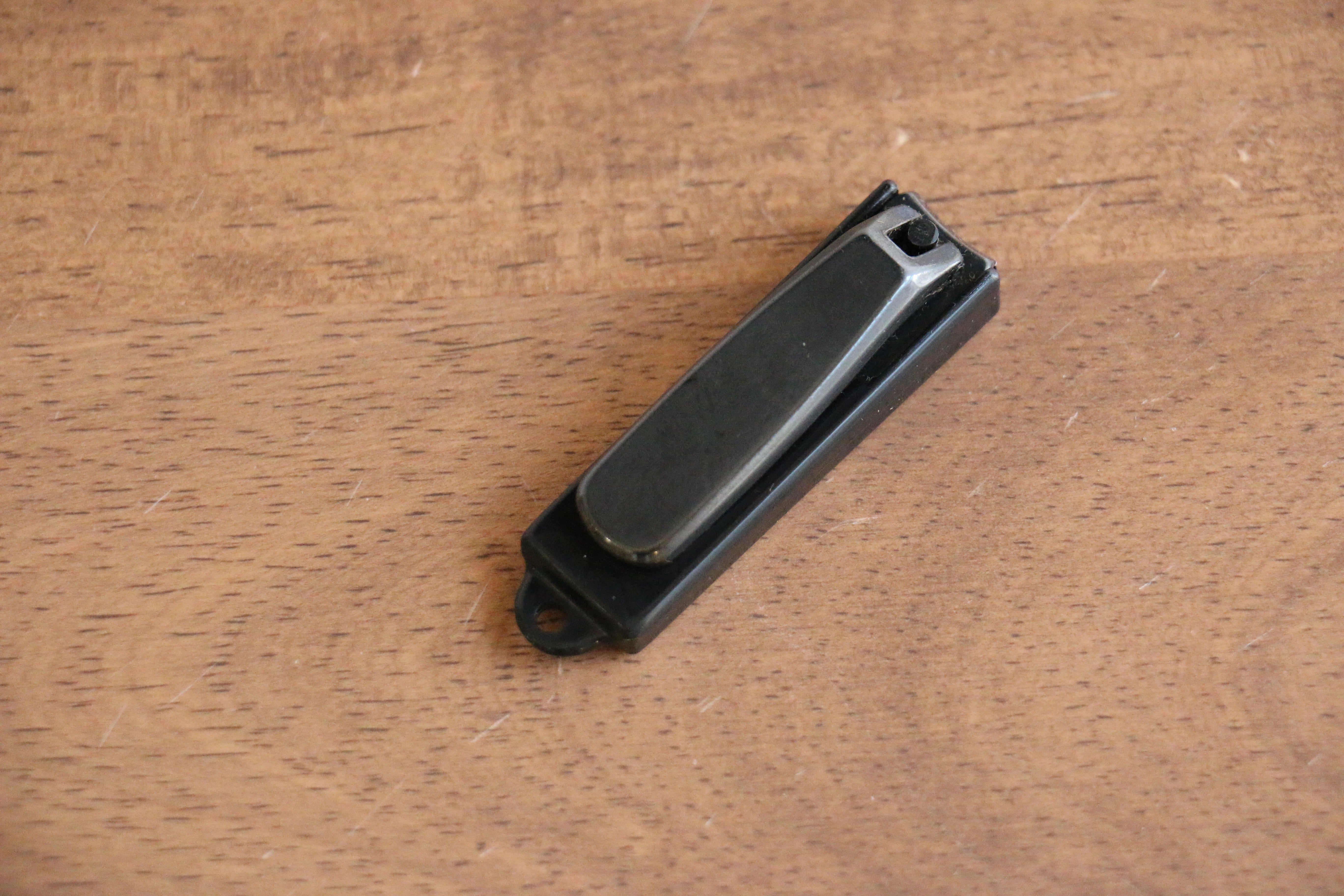 Clover Mark Black High Carbon Steel Nail Clippers (Small) - Seisuke Knife