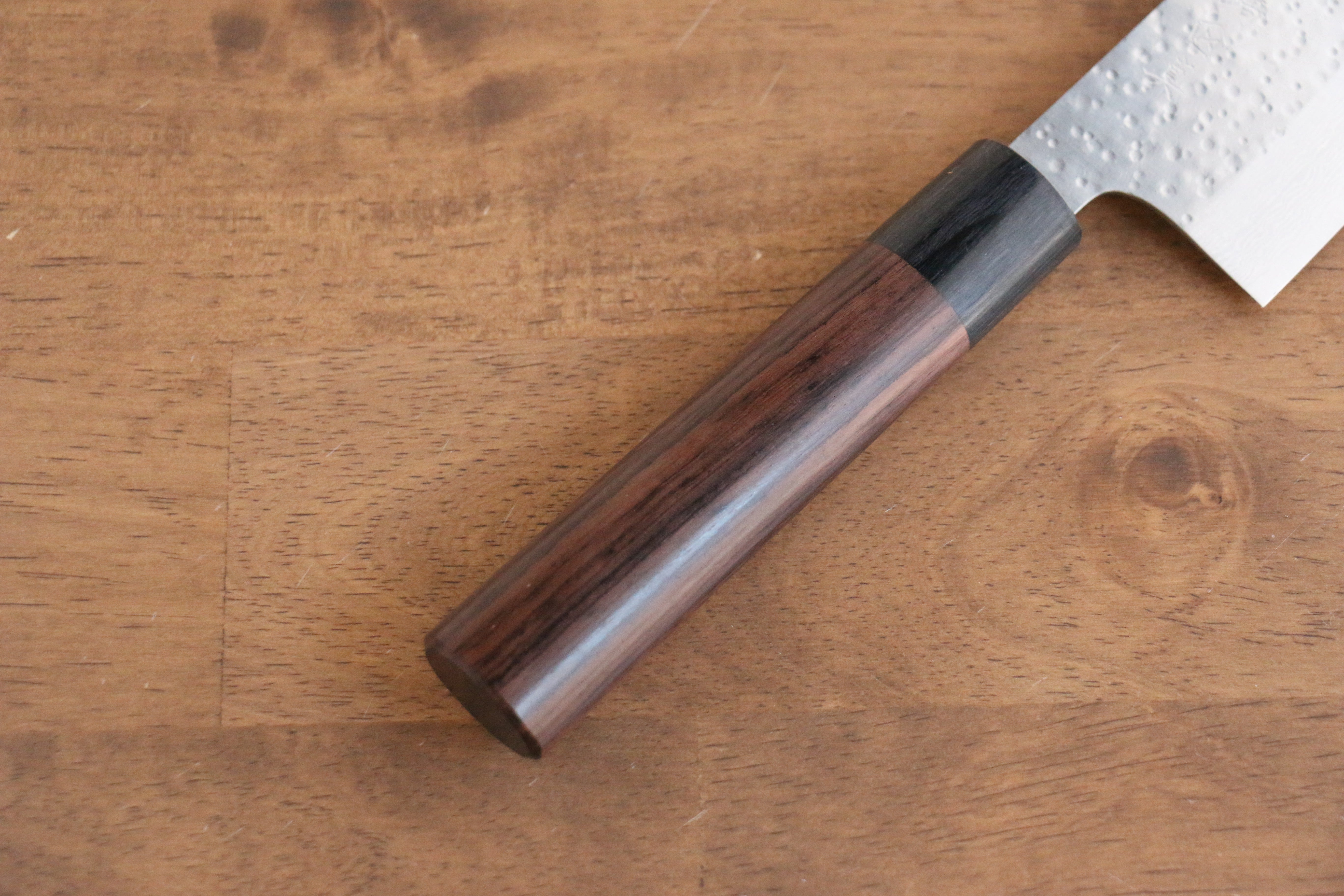 Makoto Kurosaki VG10 Hammered(Maru) Damascus Santoku 165mm Shitan Handle - Seisuke Knife