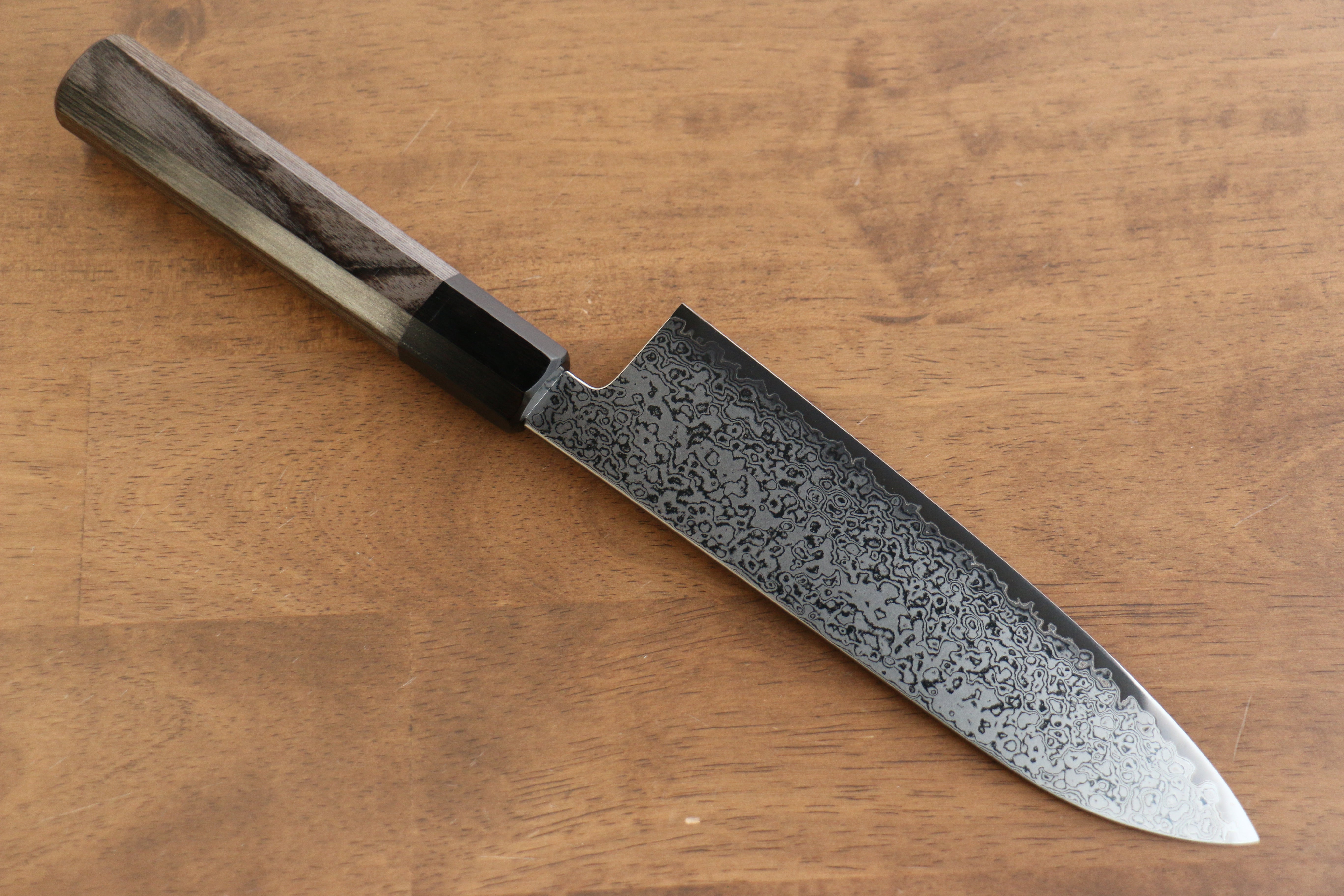 Kanjyo VG10 Damascus Santoku 180mm Gray Pakkawood Handle - Seisuke Knife