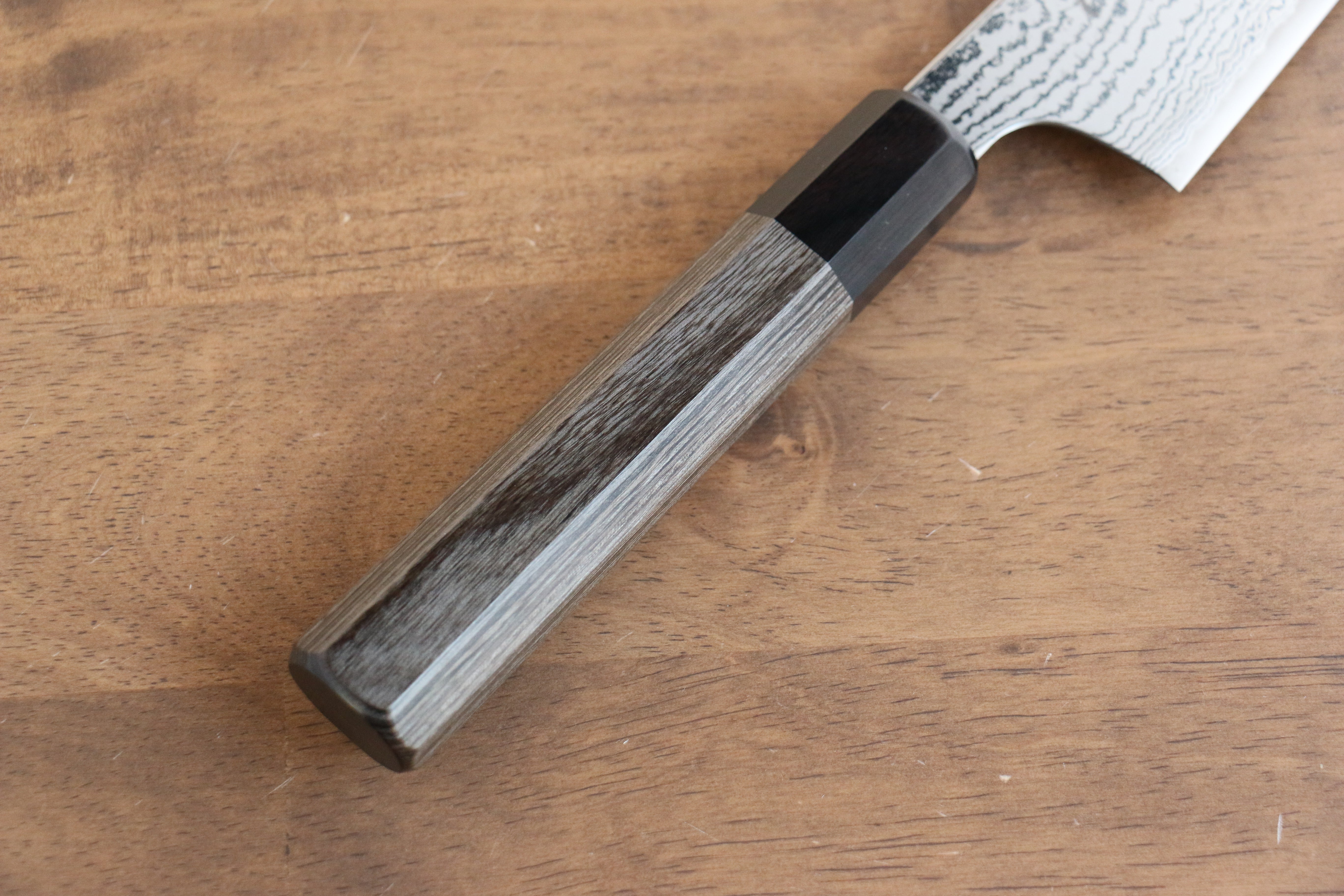 Kanjyo VG10 Damascus Kiritsuke Gyuto 210mm Gray Pakkawood Handle - Seisuke Knife