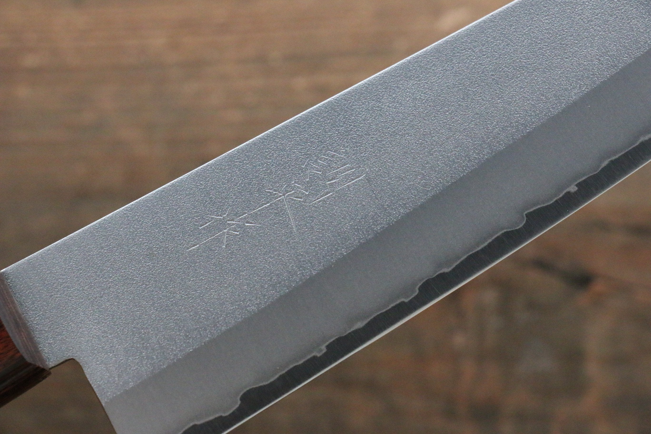 Kunihira VG1 Nashiji Santoku 170mm Mahogany Handle - Seisuke Knife