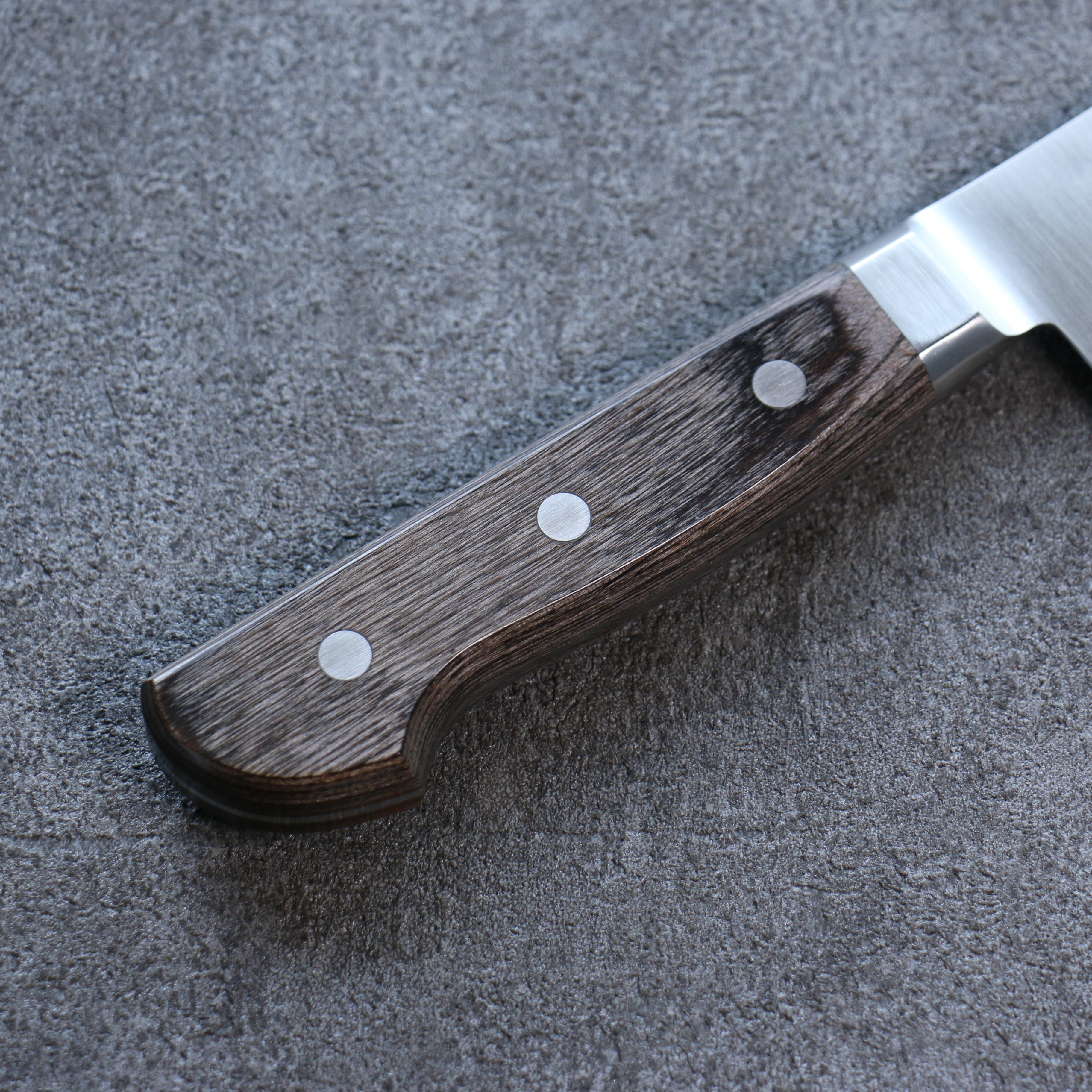 Seisuke SG2 Hammered Gyuto 210mm Gray Pakka wood Handle - Seisuke Knife