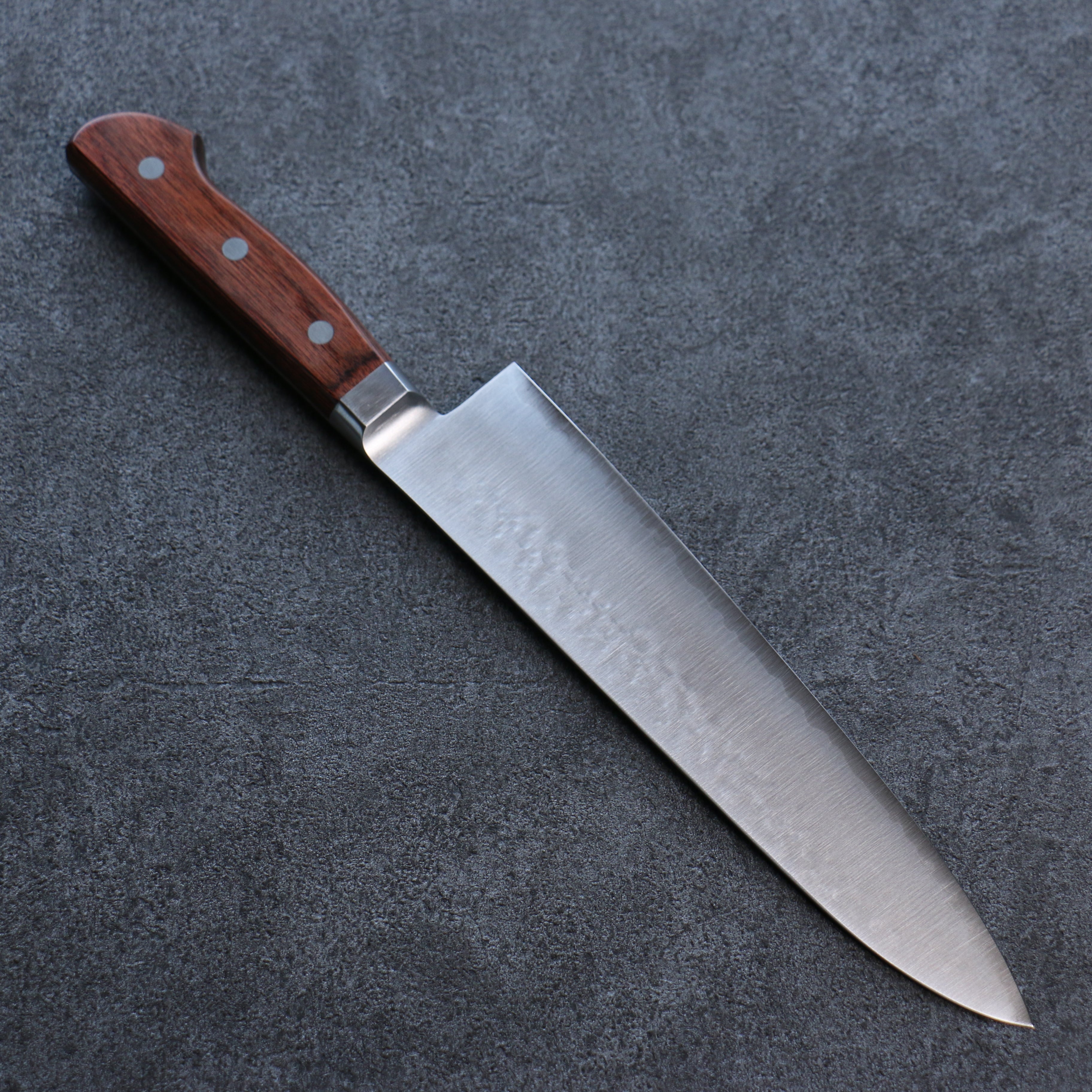 Seisuke SG2 Hammered Gyuto 210mm Mahogany Handle - Seisuke Knife