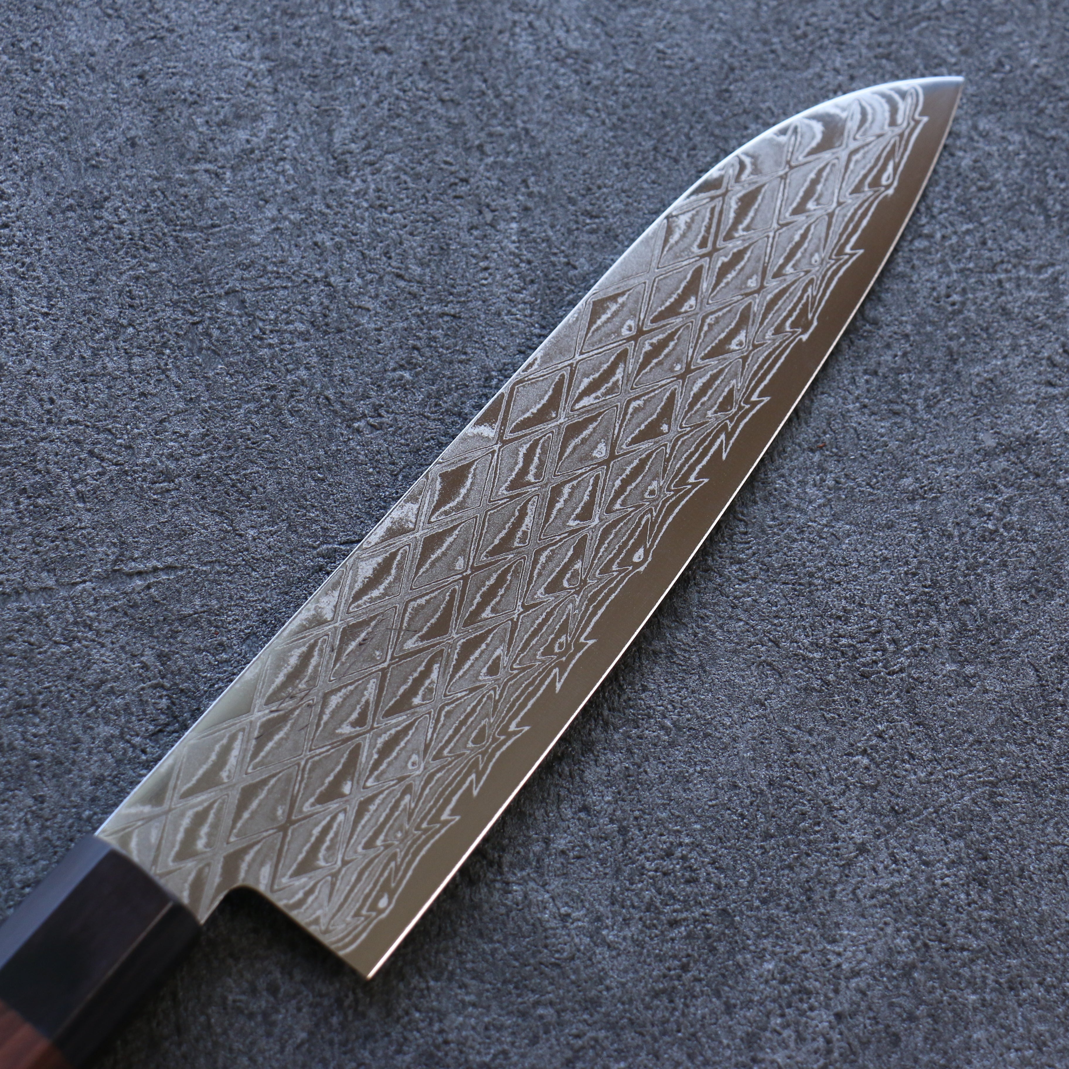 Seisuke AUS10 Mirror Crossed Santoku 180mm Brown Pakkawood Handle - Seisuke Knife