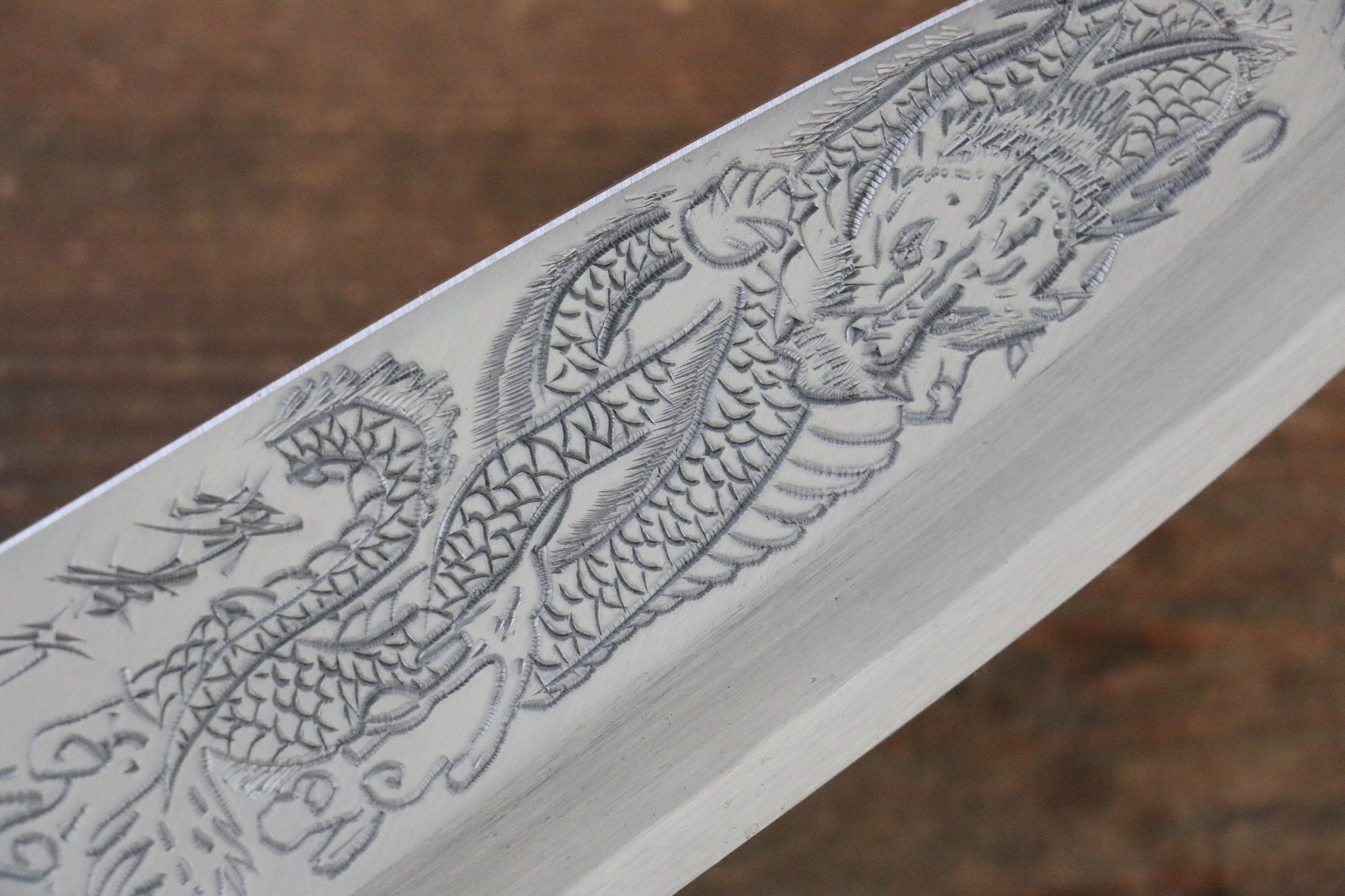 Sakai Takayuki Kasumitogi White Steel Ittouryumon Engraved Deba - Seisuke Knife
