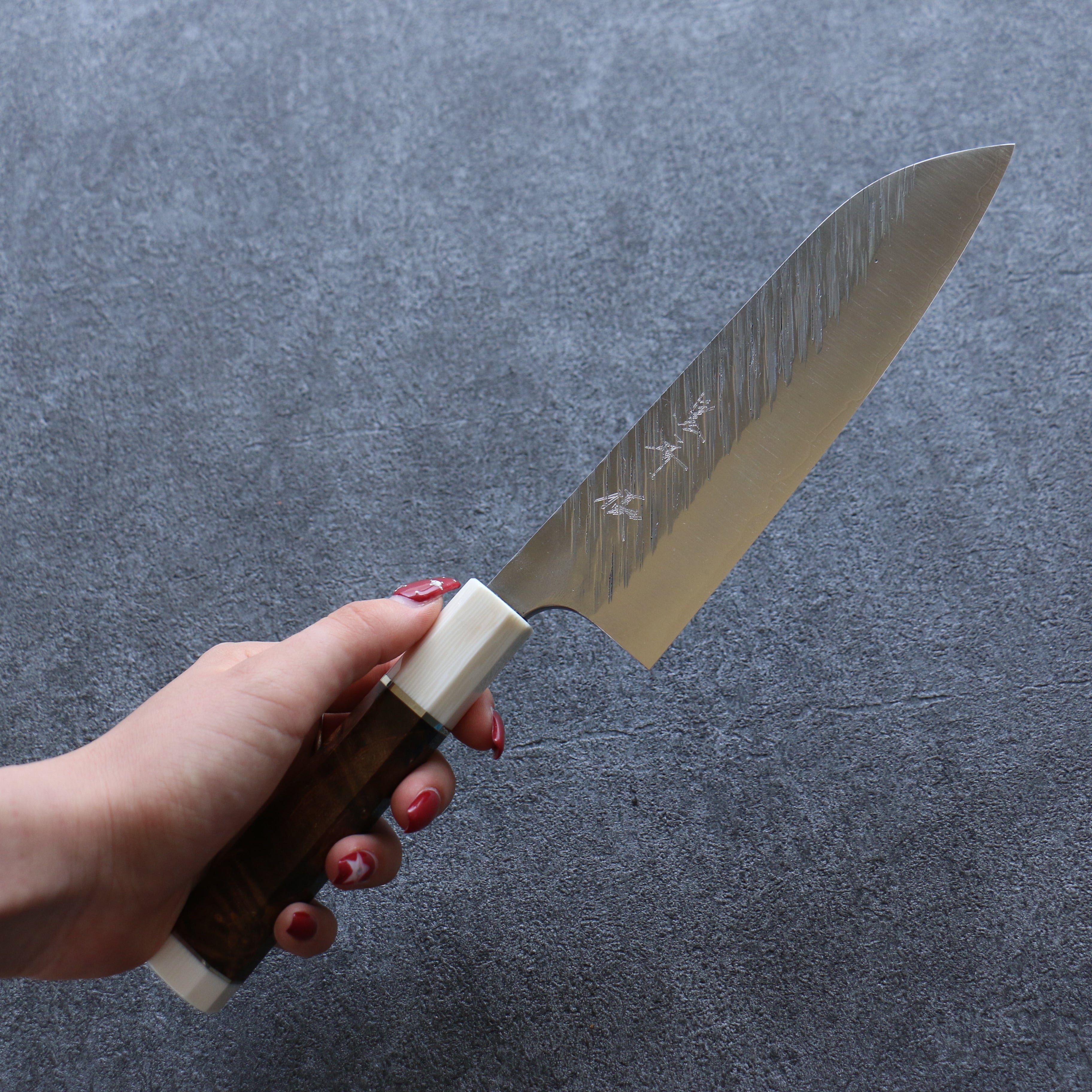 Yu Kurosaki Fujin SG2 Hammered Santoku 165mm Stabilized wood (Birch Burl) Handle - Seisuke Knife