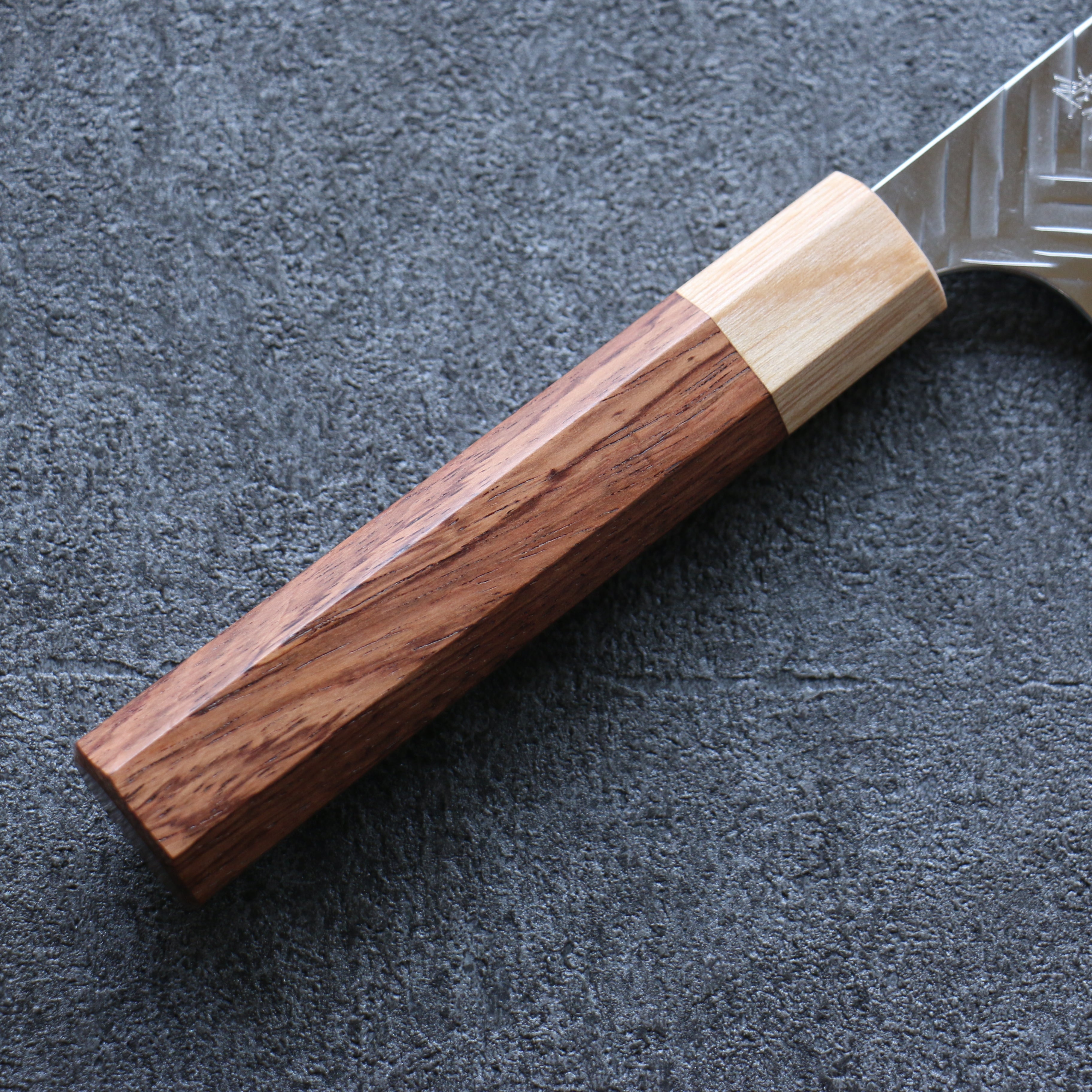 Yoshimi Kato SG2 Hammered ( V ) Bunka 165mm Honduras Handle - Seisuke Knife