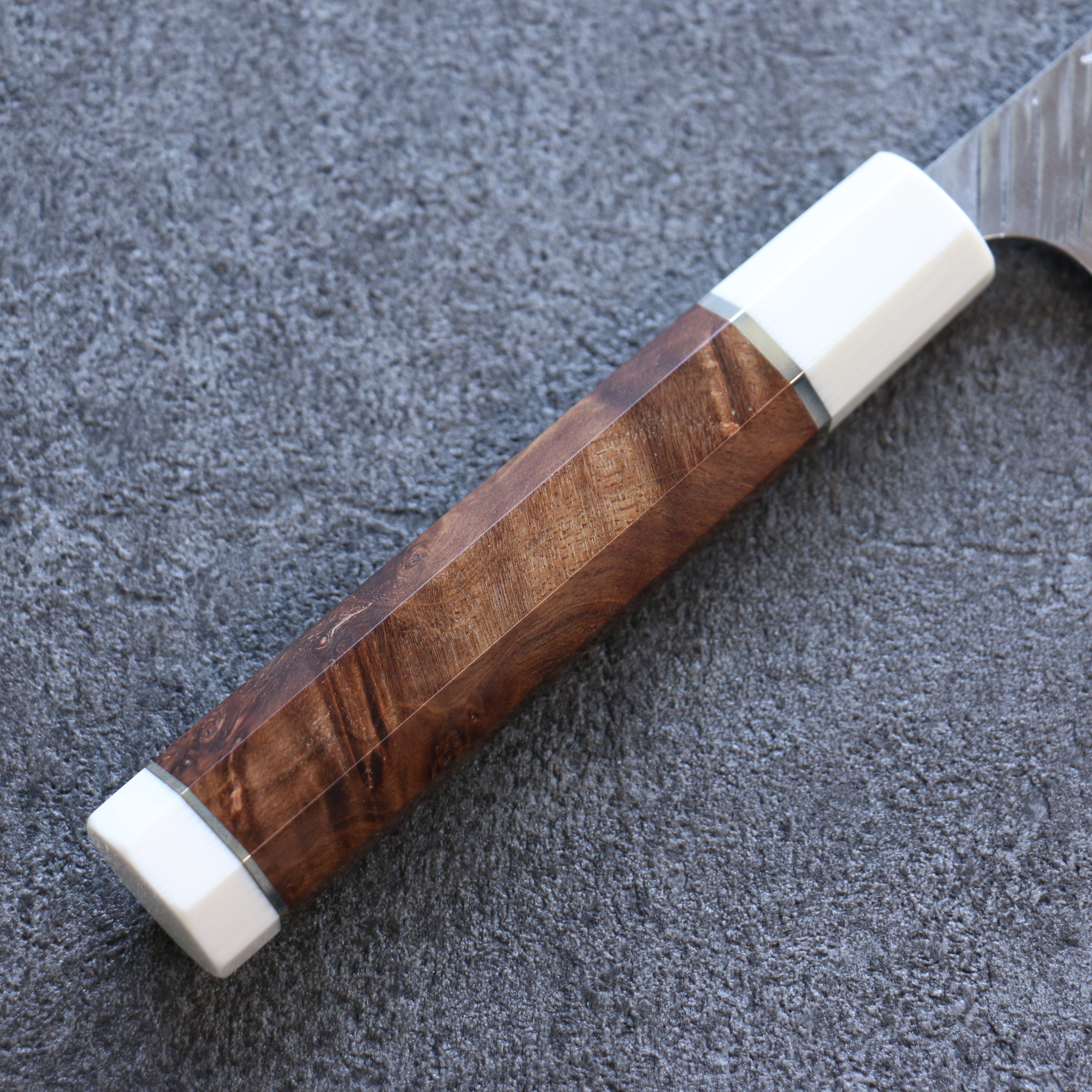 Yu Kurosaki Fujin SG2 Hammered Petty-Utility 150mm Stabilized wood (Birch Burl) Handle - Seisuke Knife