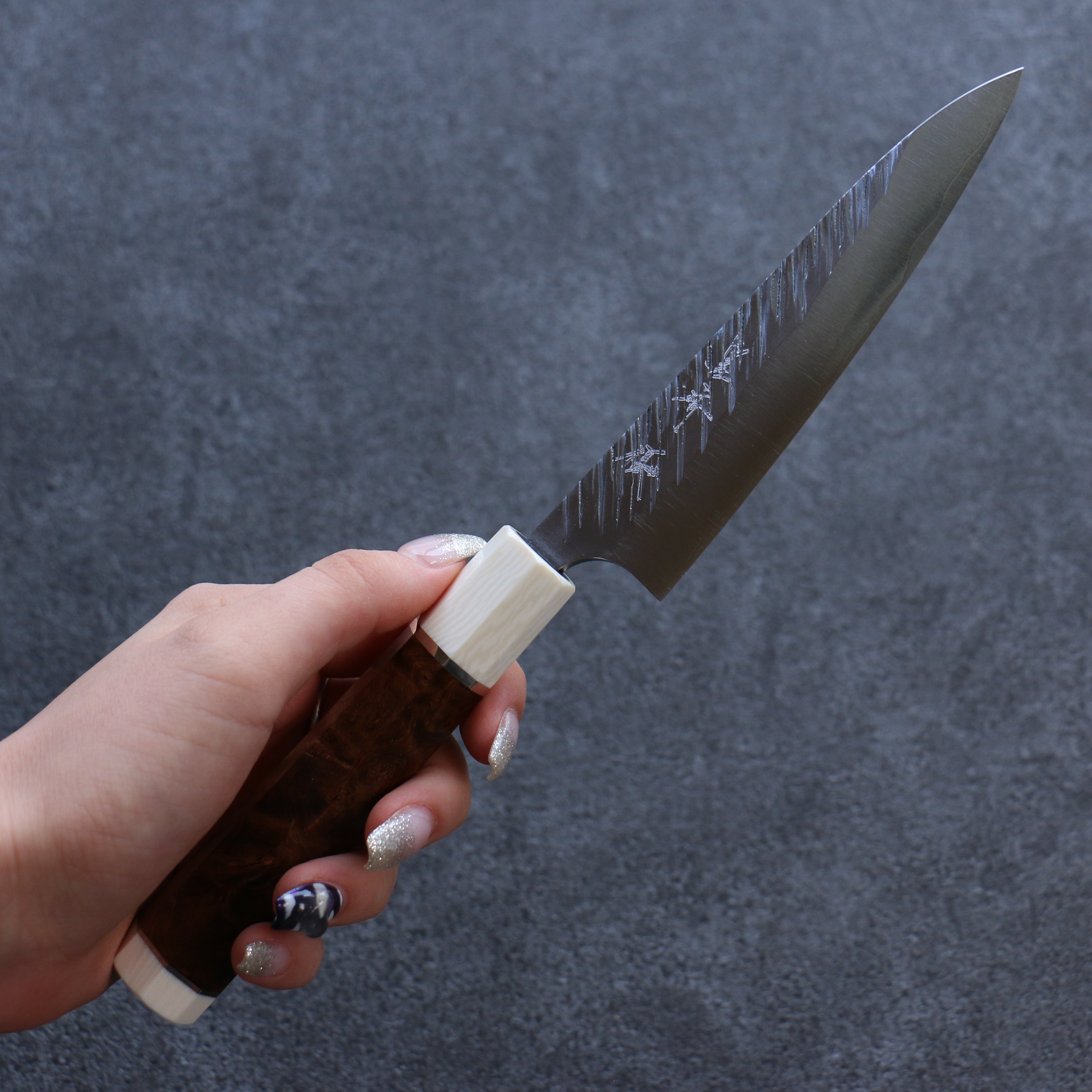 Yu Kurosaki Fujin SG2 Hammered Petty-Utility 120mm Stabilized wood (Birch Burl) Handle - Seisuke Knife