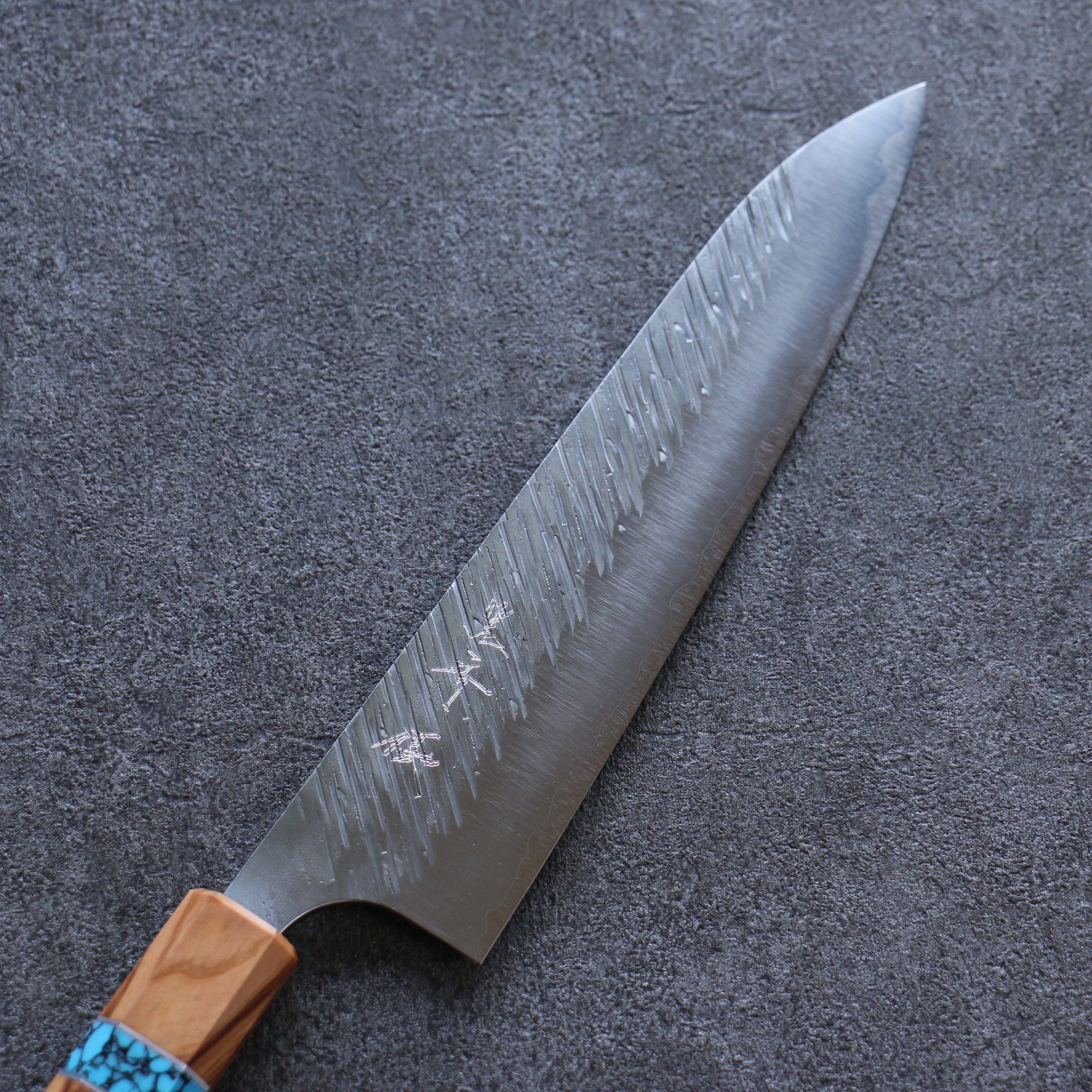 Yu Kurosaki Fujin SG2 Hammered Gyuto 210mm Olive tree(ferrule: Turquoise) Handle - Seisuke Knife