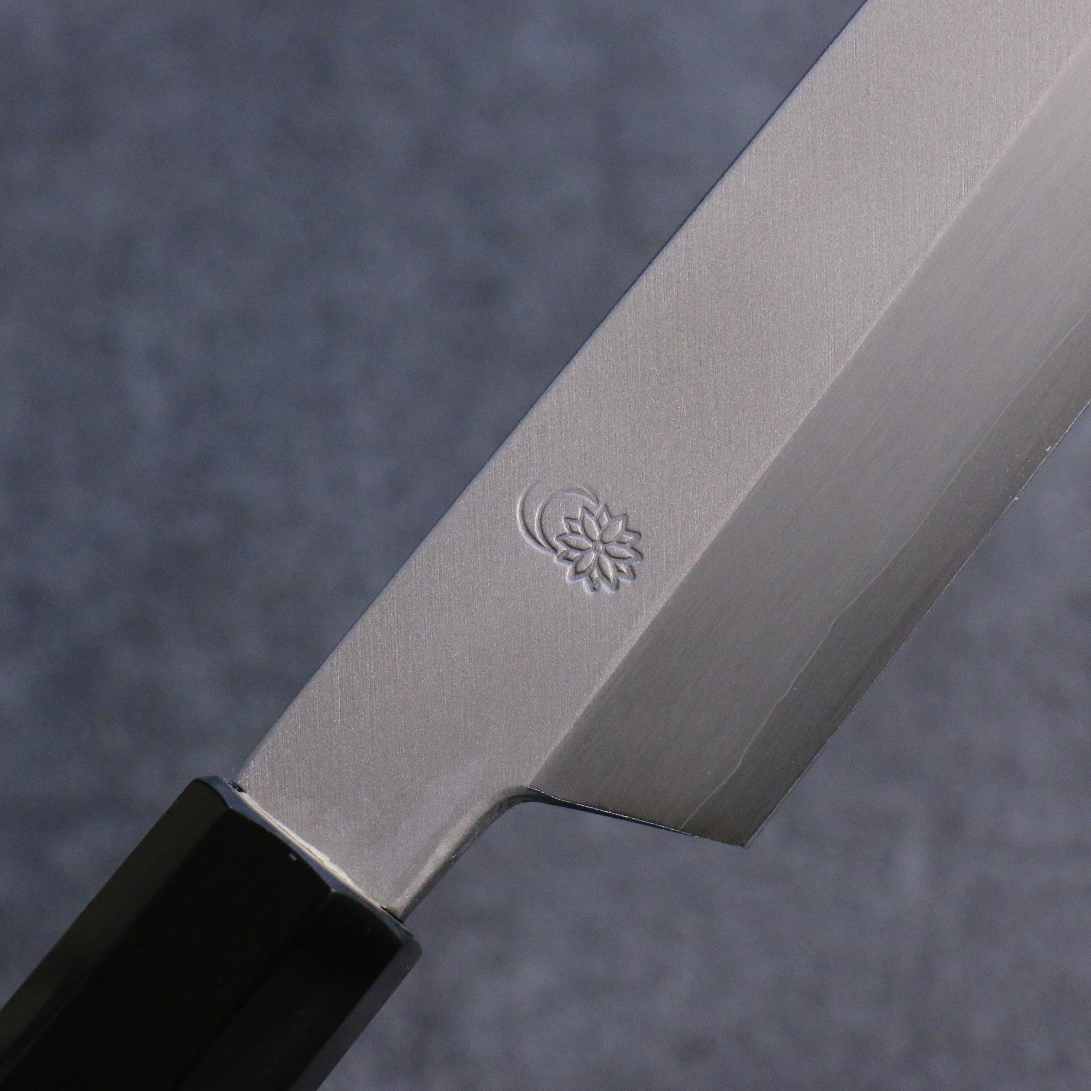 Kikuzuki Silver Steel No.3 Bokashi Kiritsuke Yanagiba 270mm Magnolia Handle - Seisuke Knife