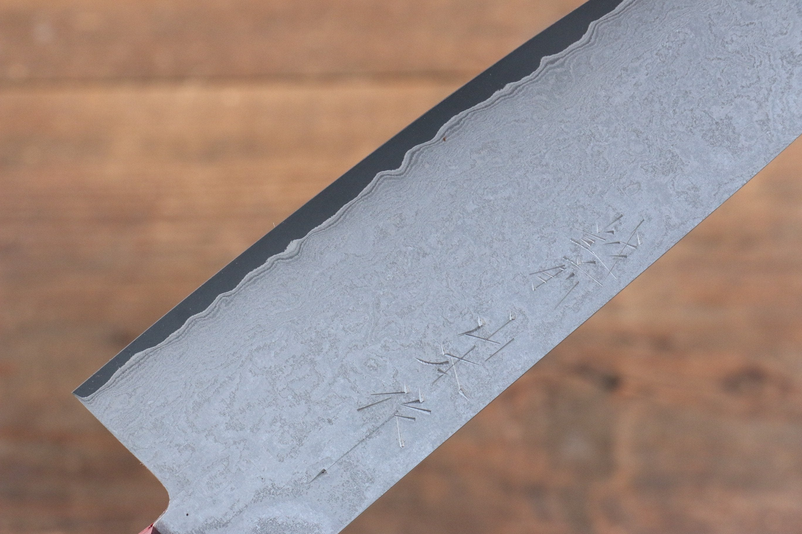 Nao Yamamoto VG10 Black Damascus Santoku 180mm Red Pakka wood - Seisuke Knife