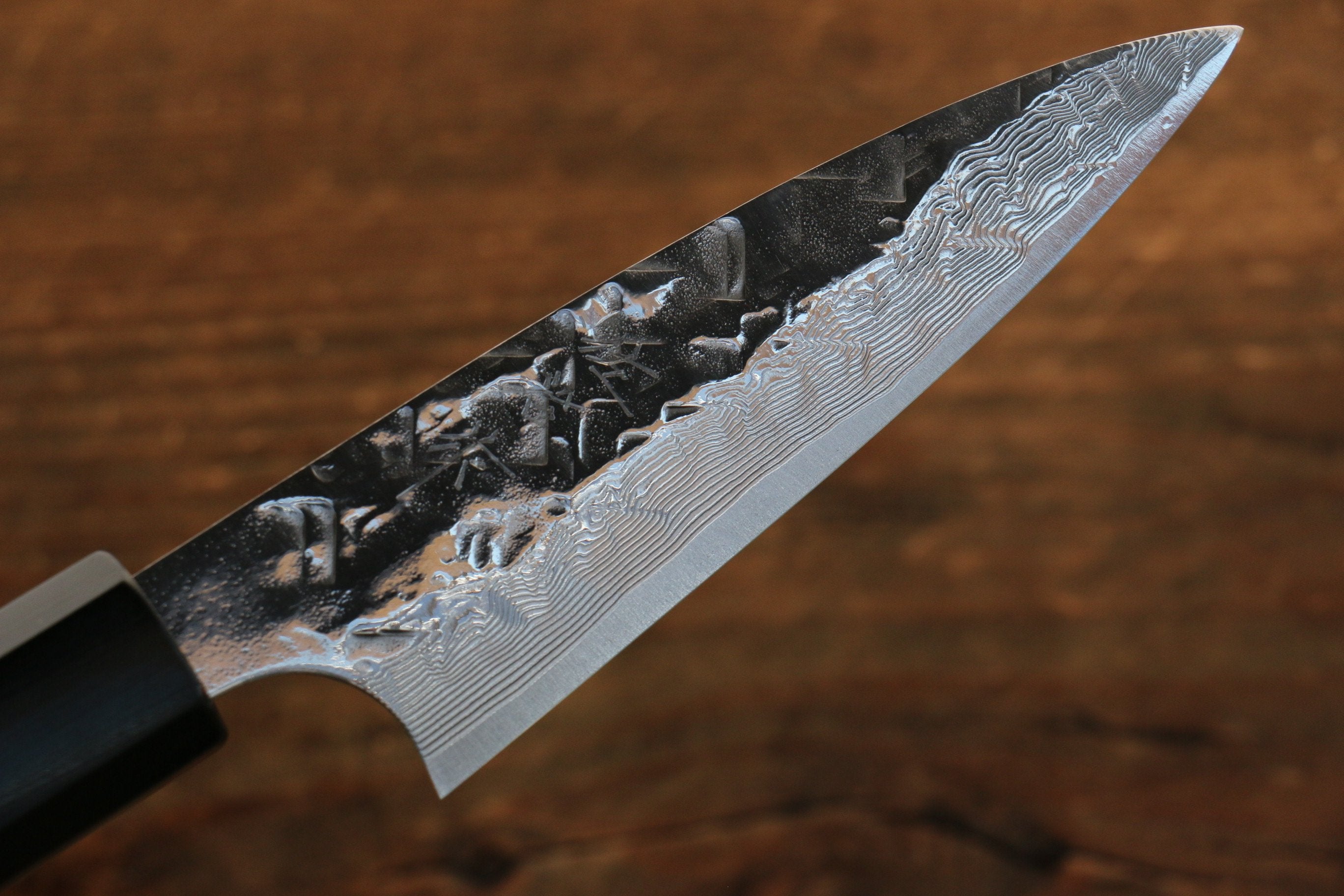Takeshi Saji VG10 Diamond Finish Hammered Damascus Petty-Utility 90mm Walnut Handle - Seisuke Knife