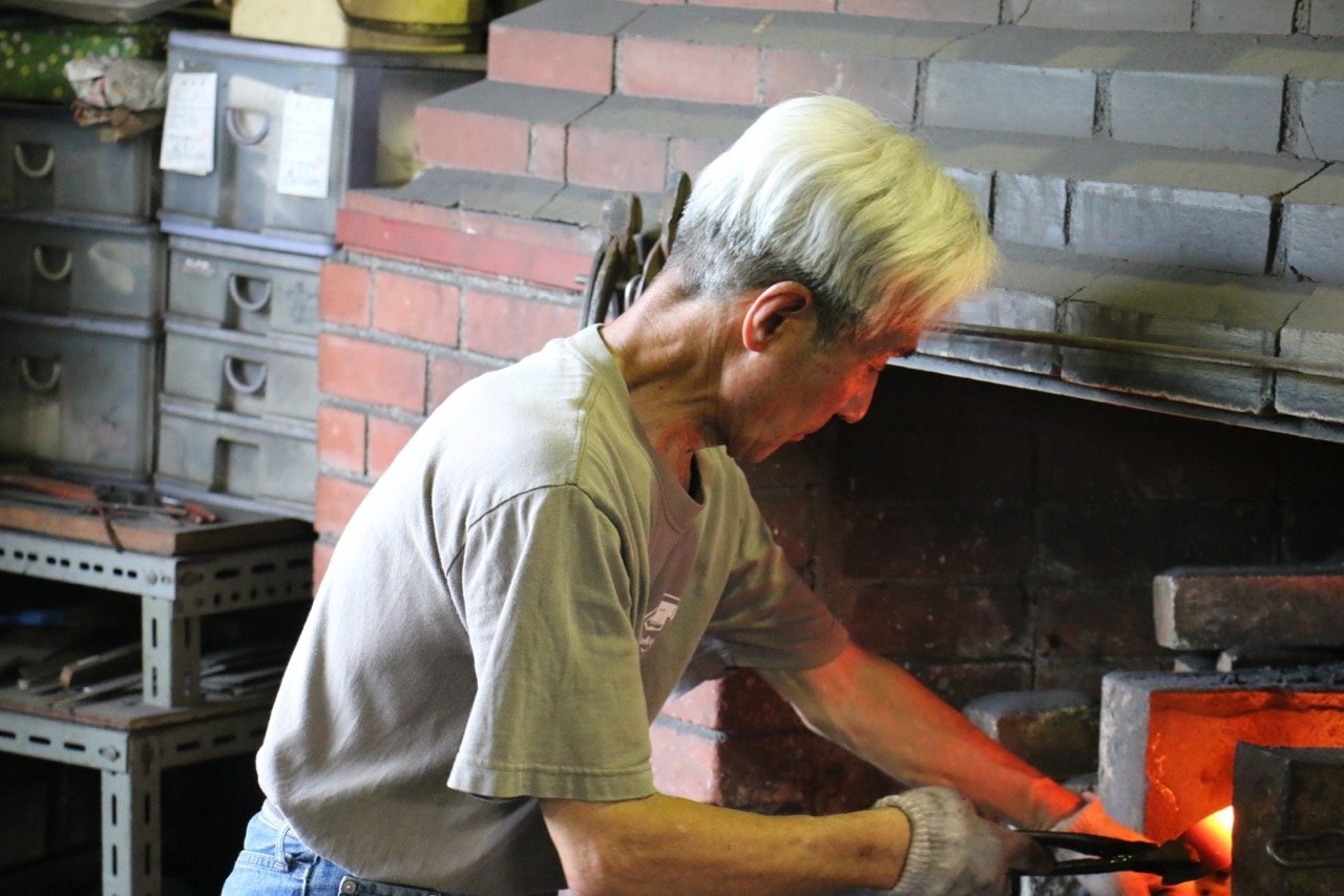 Anryu Blue Super Hammered Black Finished Gyuto 210mm Shitan Handle - Seisuke Knife