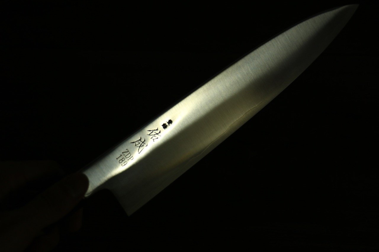 Sukenari ZDP189 3 Layer Gyuto 240mm with Magnolia Handle - Seisuke Knife