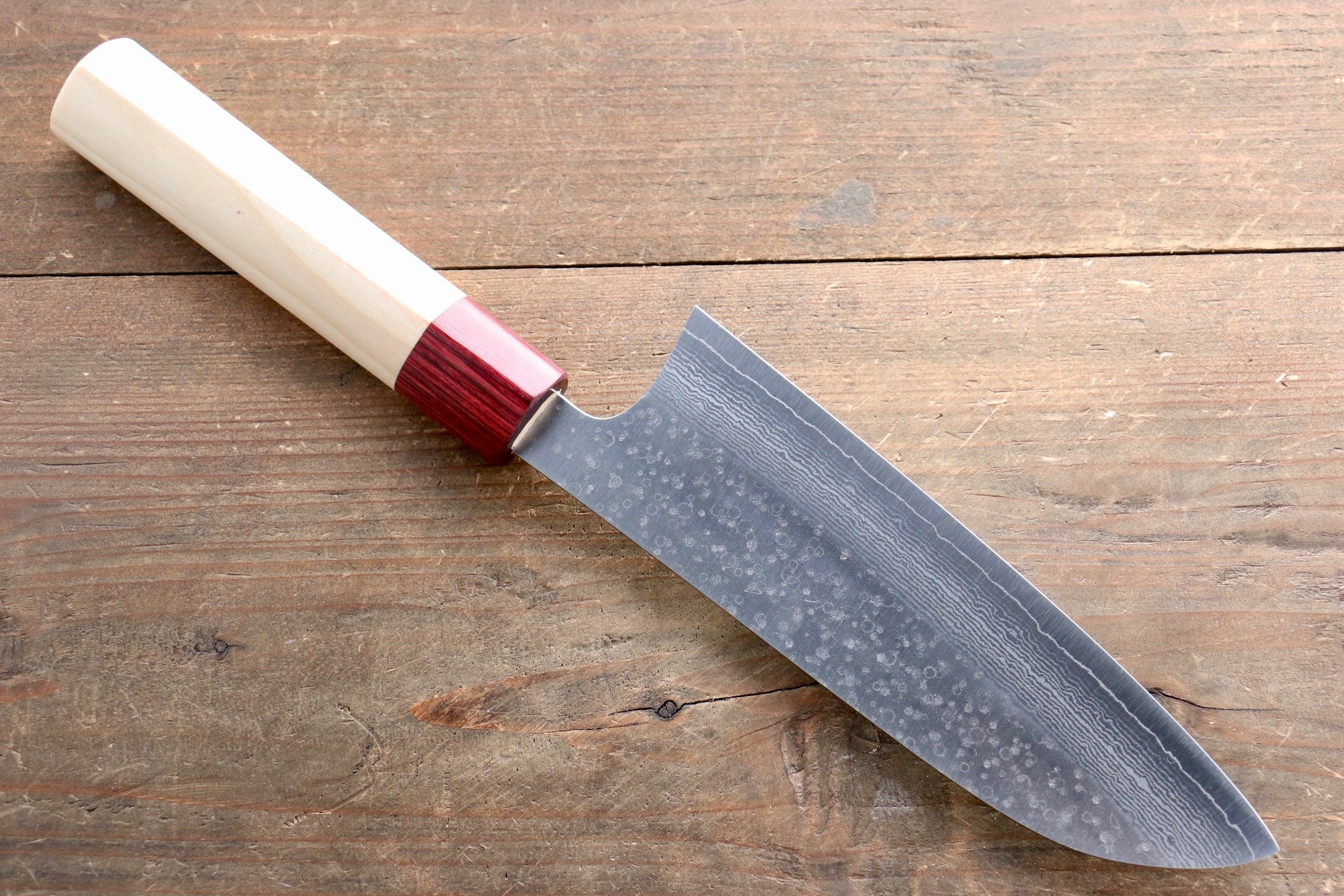 Seisuke VG10 16 Layer Hammered Damascus Santoku 165mm with Magnolia Handle - Seisuke Knife