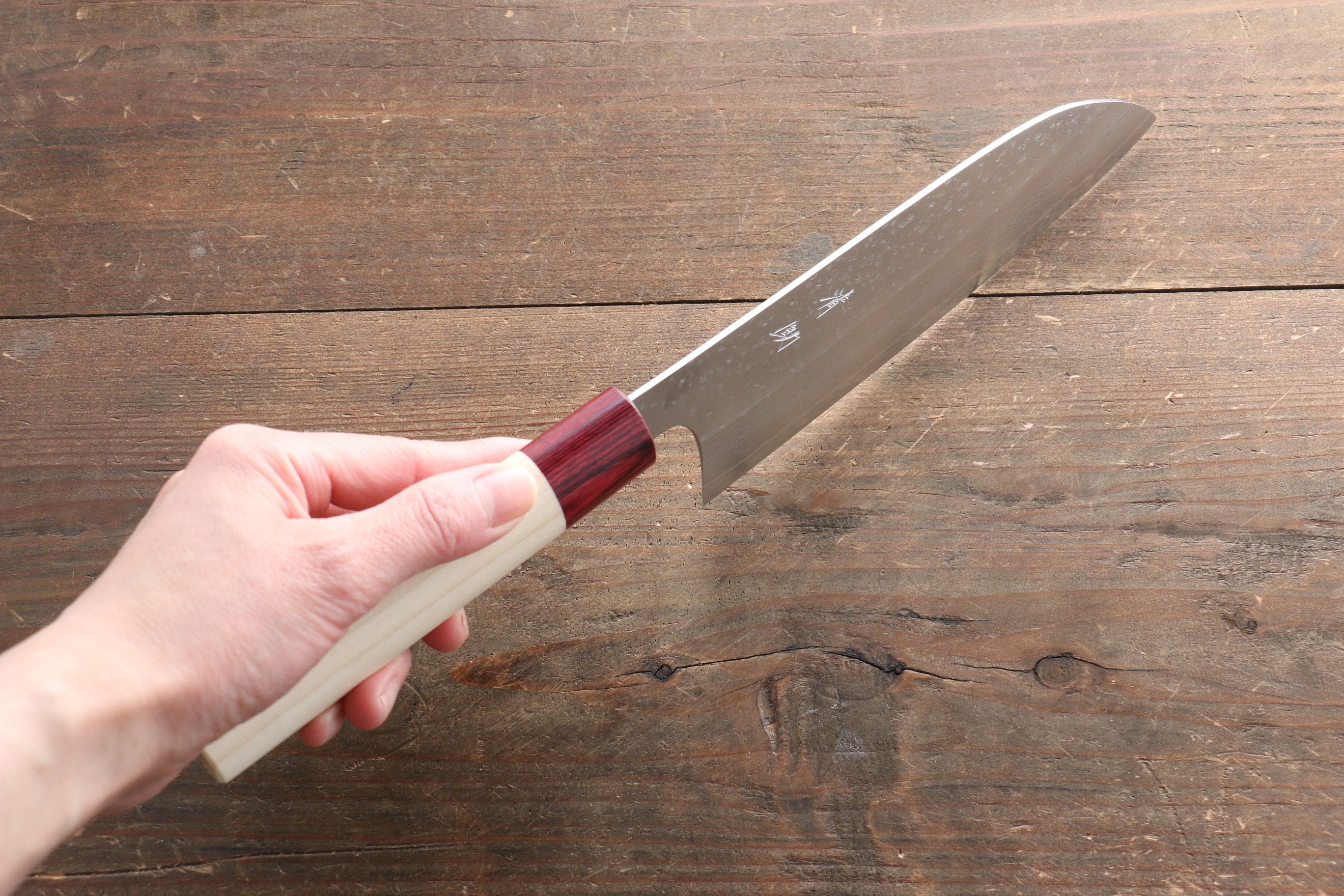 Seisuke VG10 16 Layer Hammered Damascus Santoku 165mm with Magnolia Handle - Seisuke Knife