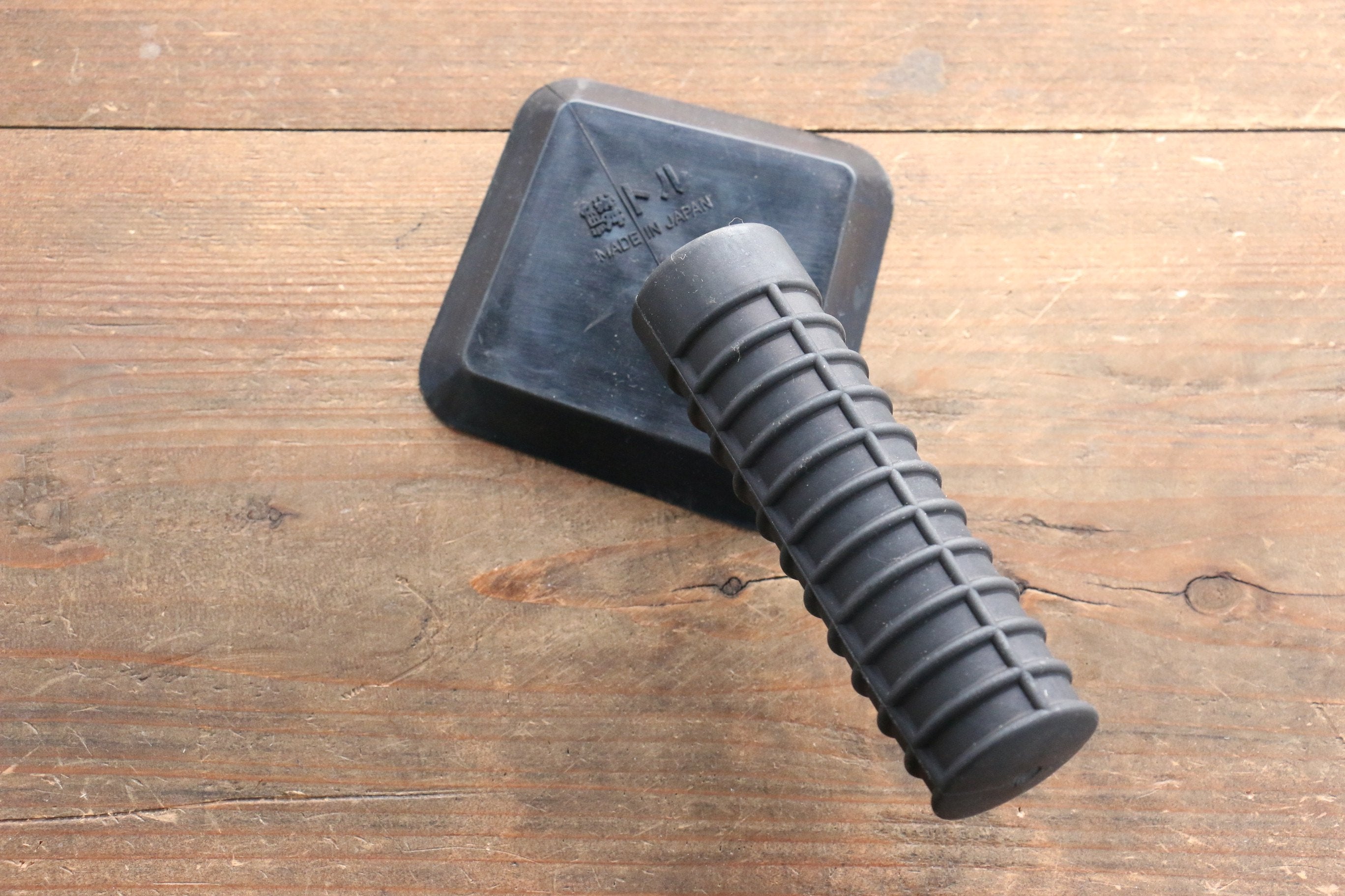 Fish Scaler - Seisuke Knife