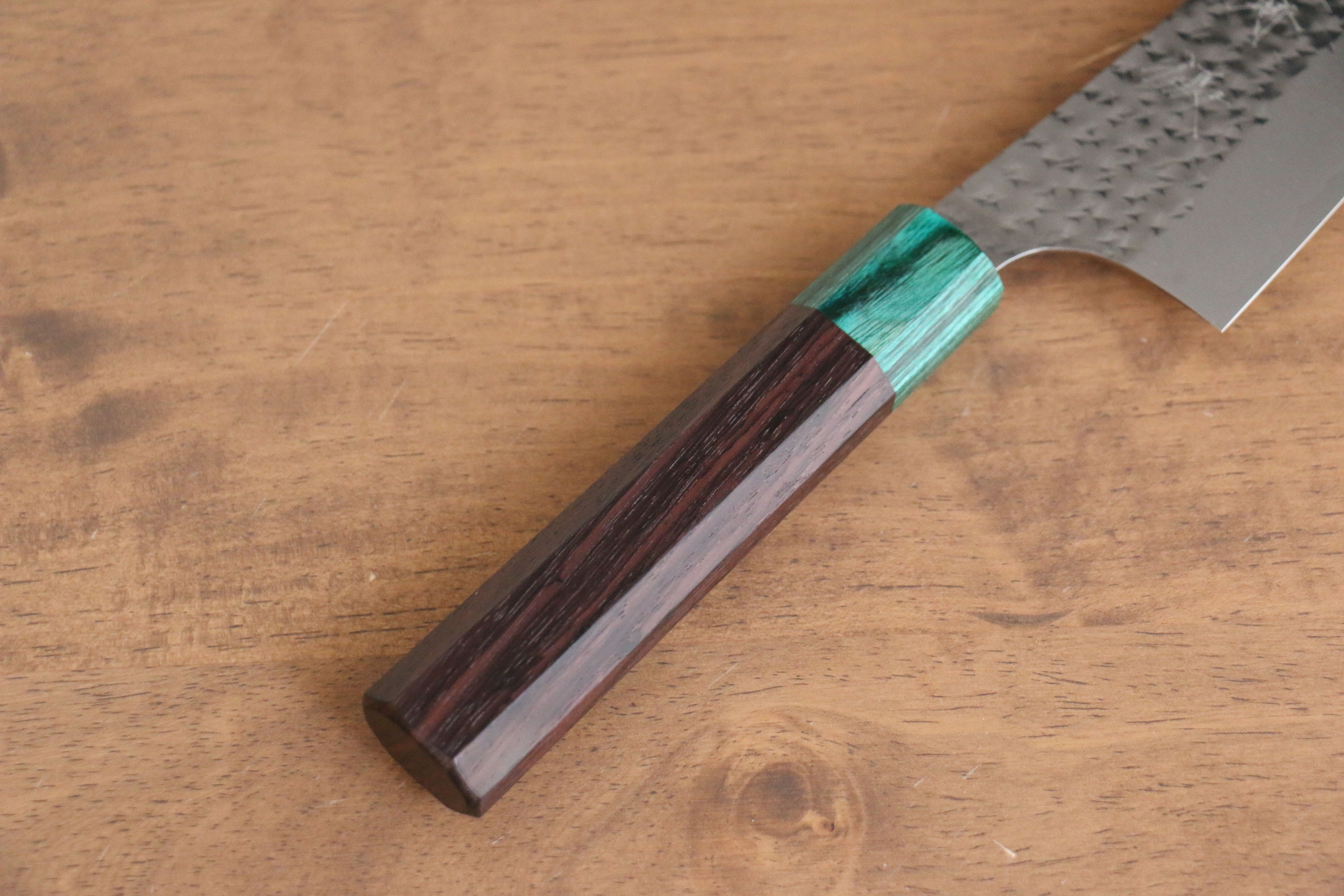 Yu Kurosaki Senko Ei SG2 Hammered Gyuto 210mm Rosewood (ferrule: Green Pakka wood) Handle - Seisuke Knife