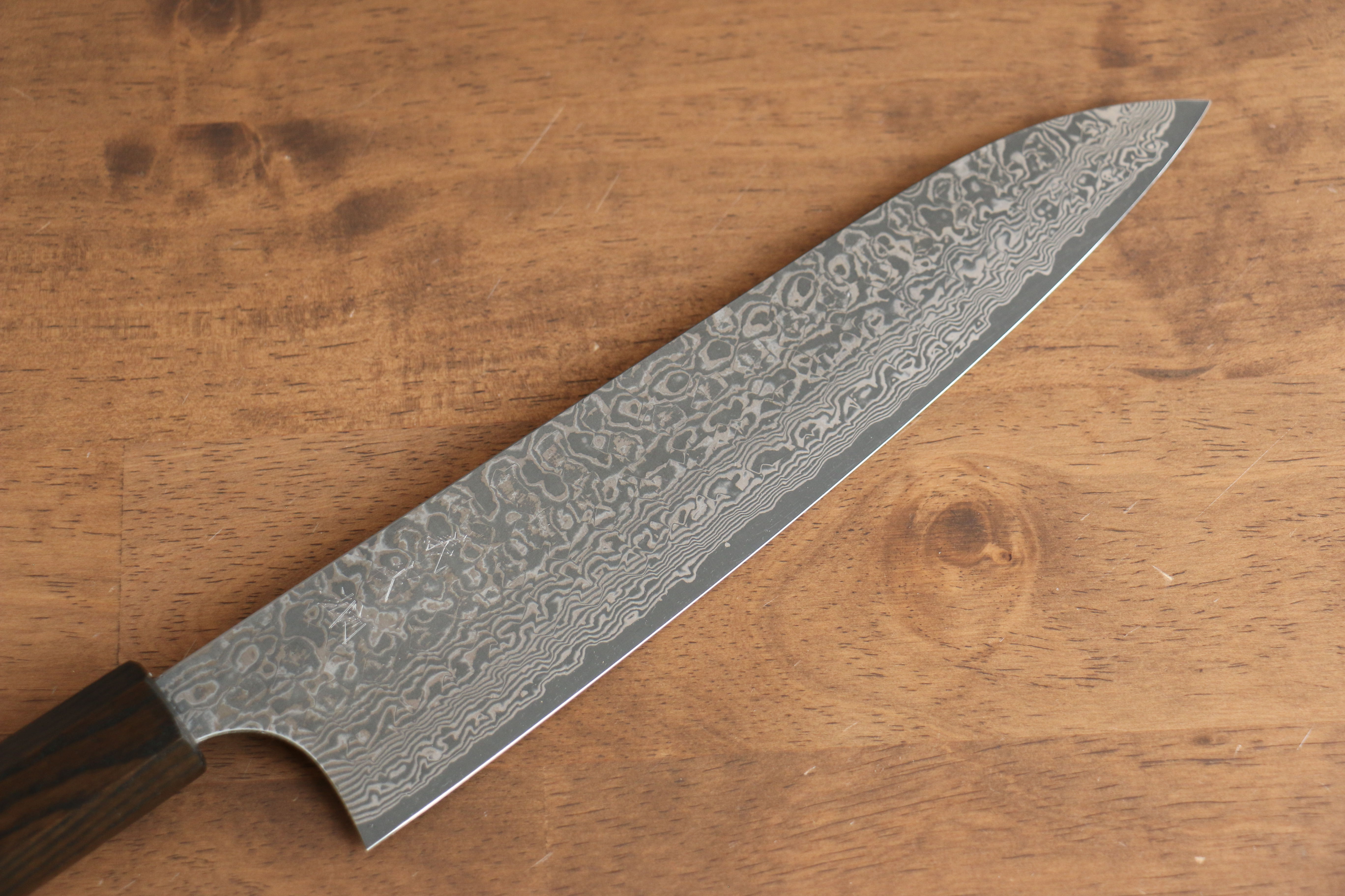 Yoshimi Kato VG10 Damascus Gyuto 210mm Enju Lacquered(Black��� Handle - Seisuke Knife
