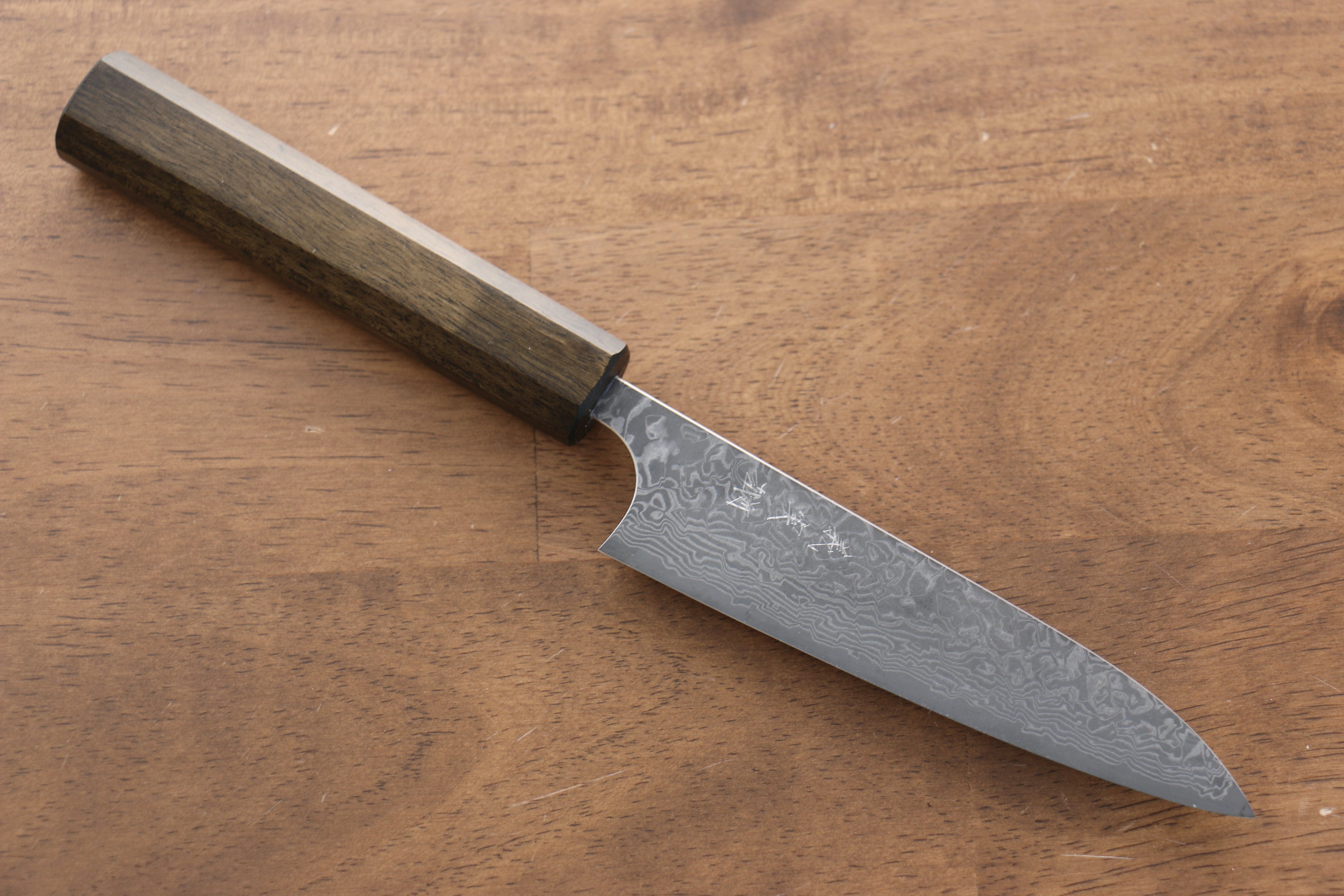 Yoshimi Kato VG10 Black Damascus Petty-Utility 120mm Black Persimmon Black Lacquered Handle - Seisuke Knife
