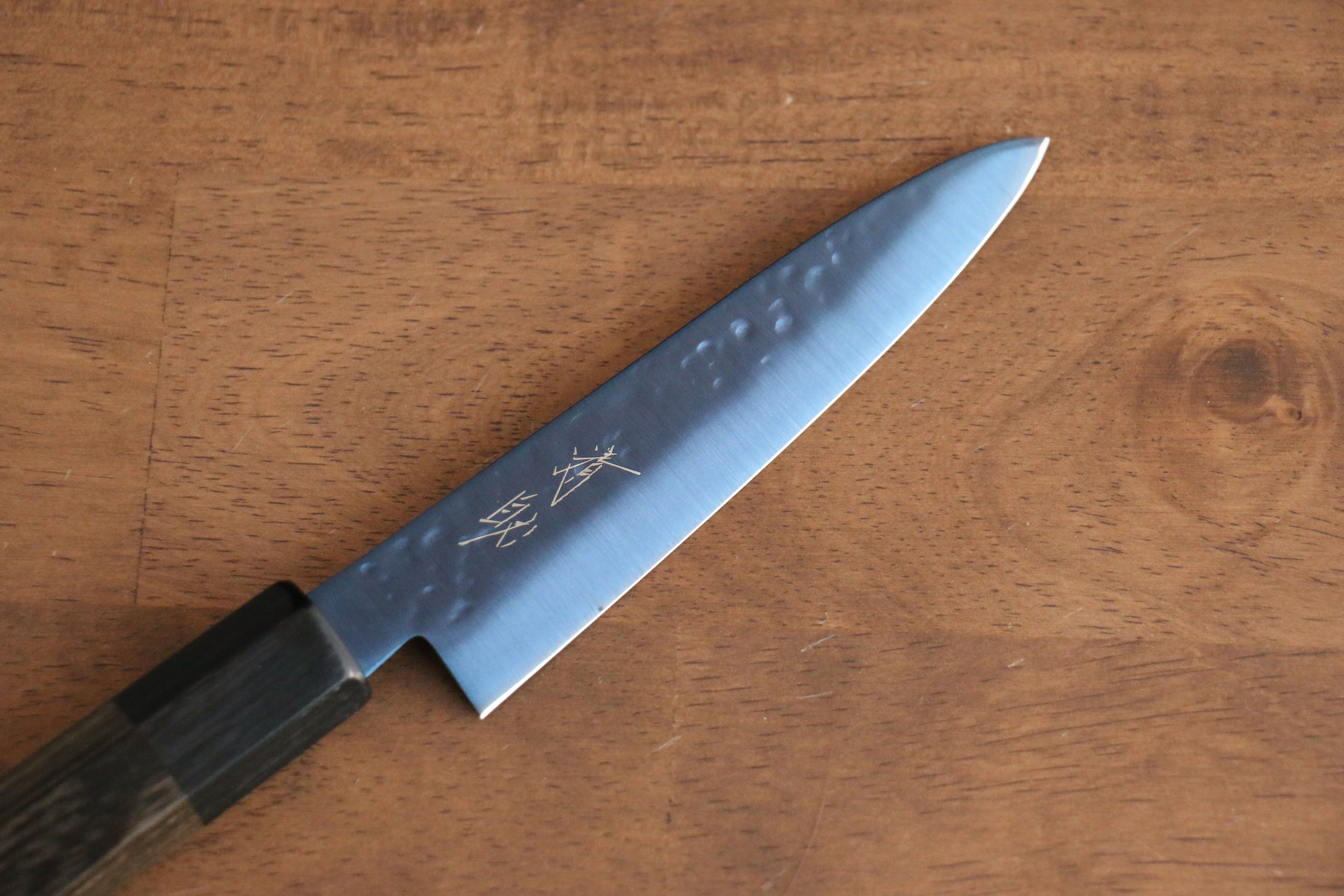 Seisuke SK-85 Ion-Plated Hammered Petty-Utility 120mm Gray Pakkawood Handle - Seisuke Knife
