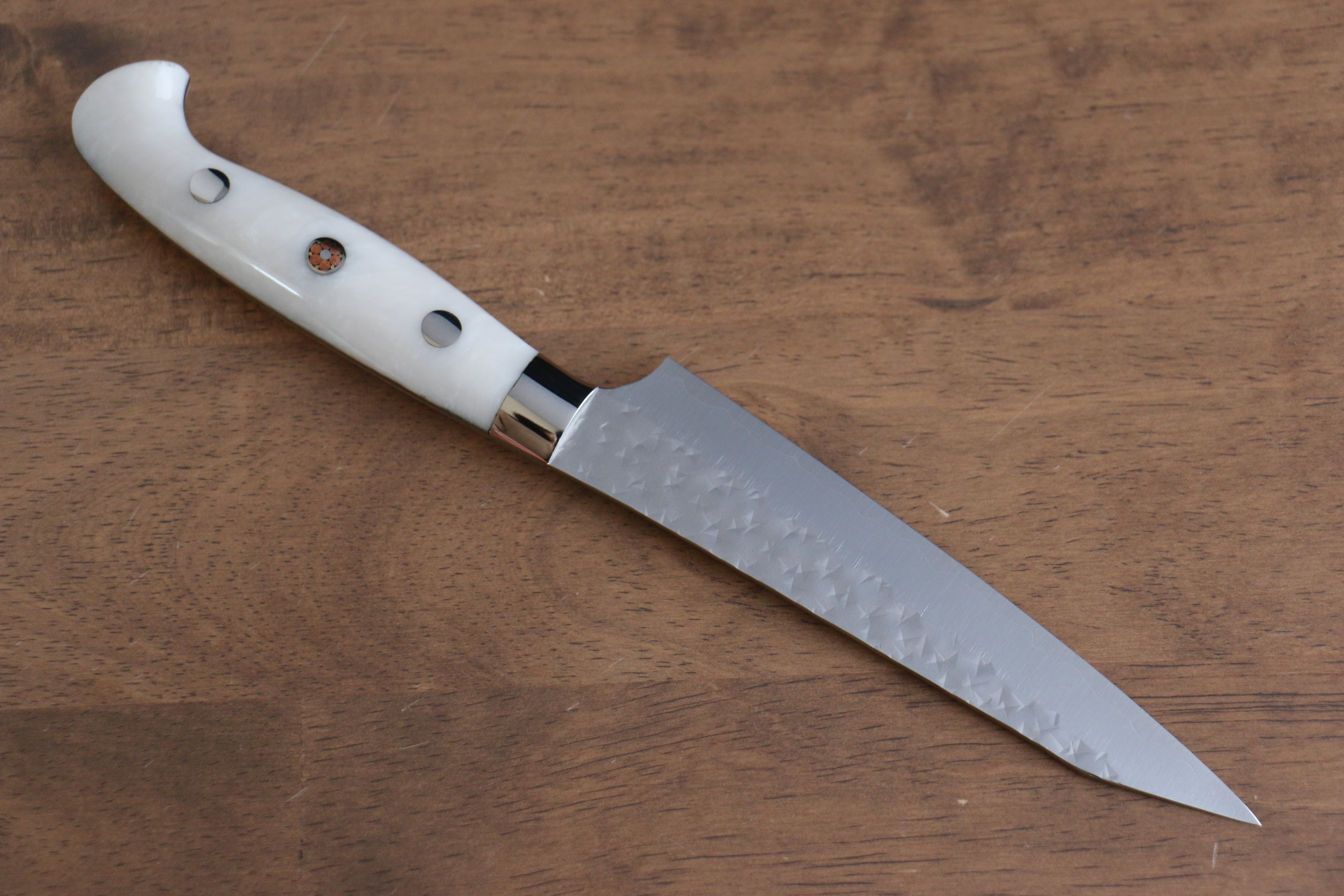 Yu Kurosaki Senko Ei SG2 Hammered Petty-Utility 130mm with White Acrylic Handle - Seisuke Knife