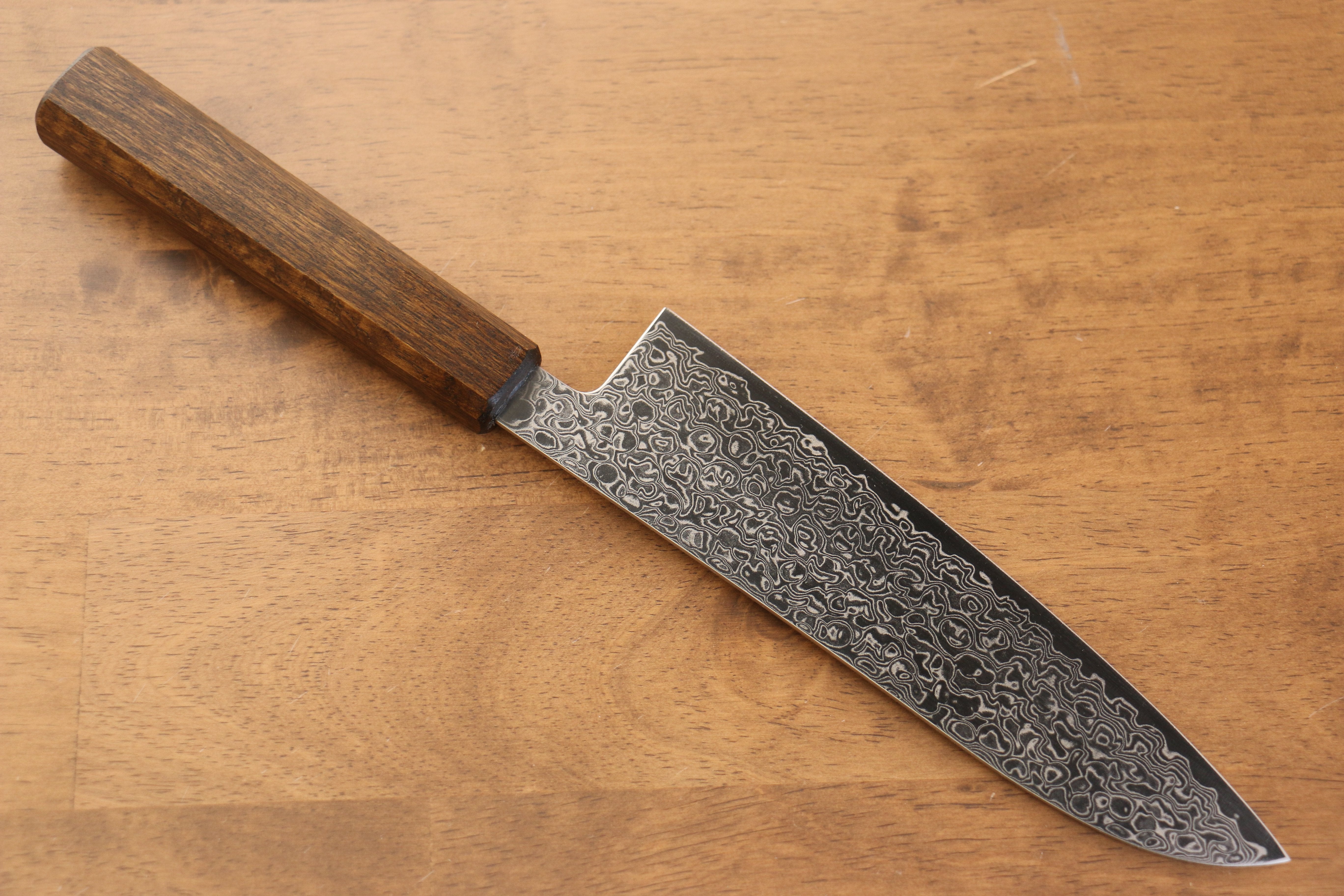 Seisuke ZA-18 Mirrored Finish Damascus Santoku 180mm Oak Handle - Seisuke Knife