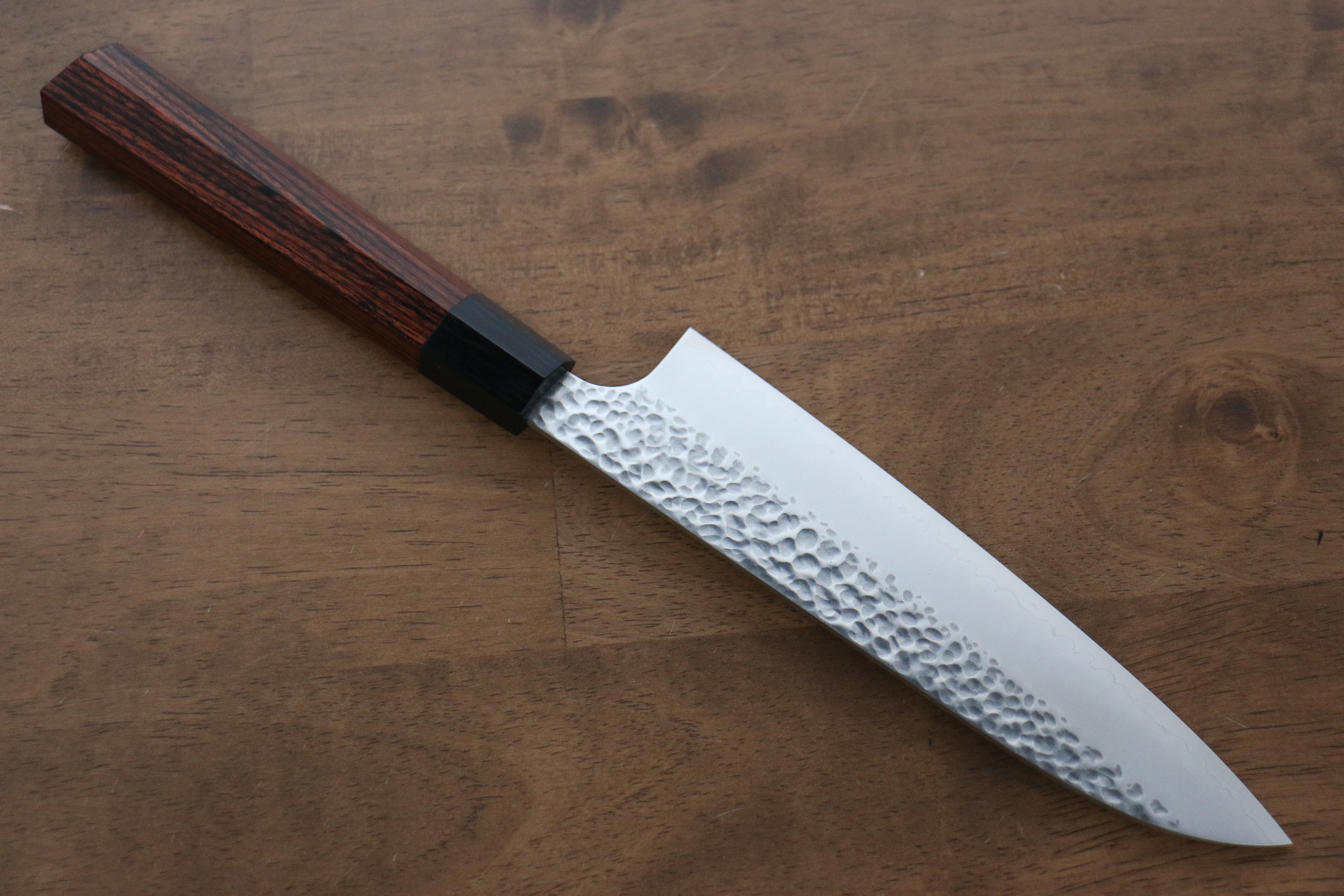 Seki Kanetsugu Heptagon Wood VG10 Hammered Santoku 170mm Pakka wood (heptagonal) Handle - Seisuke Knife