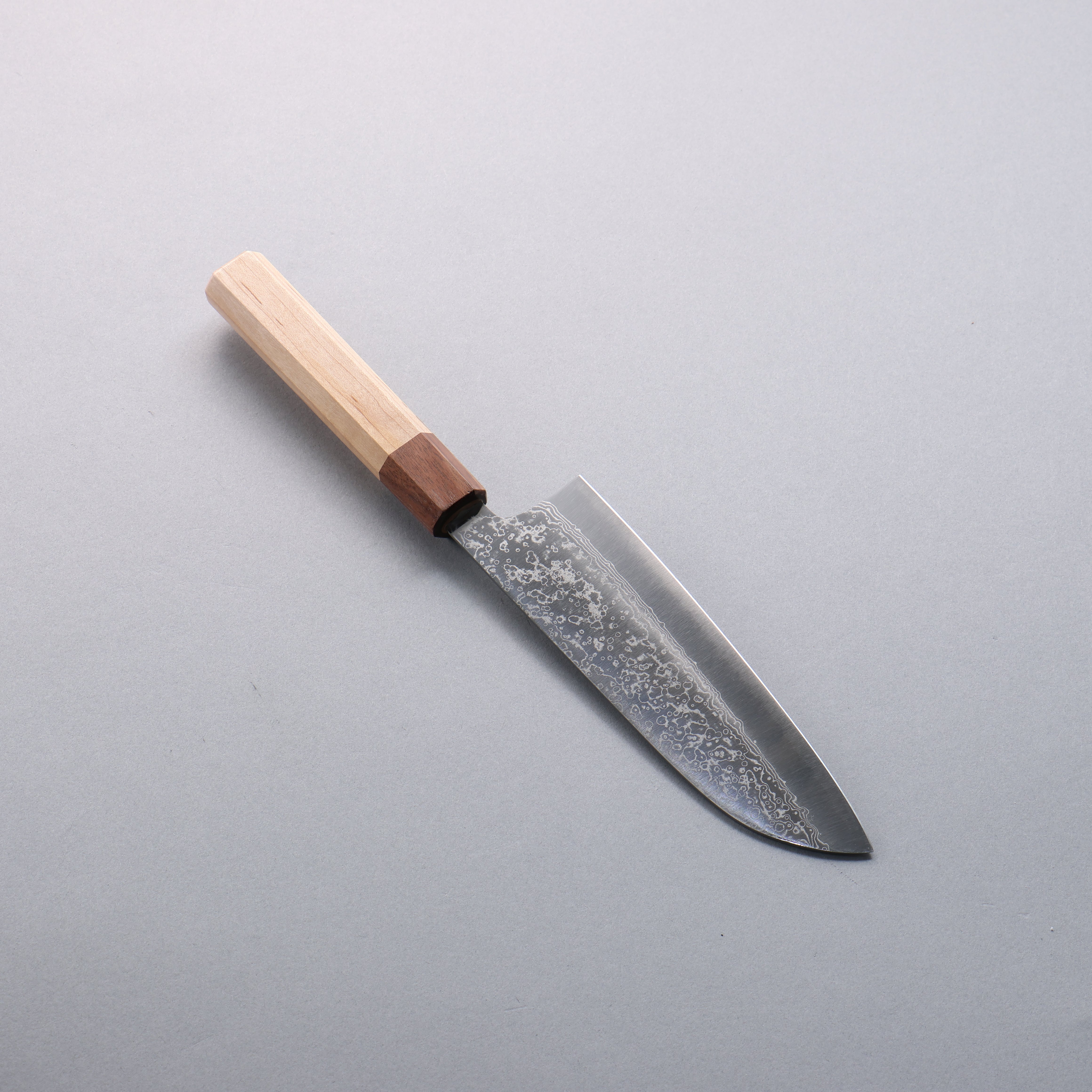 Makoto Kurosaki VG10w Damascus Santoku  165mm Maple Handle - Seisuke Knife