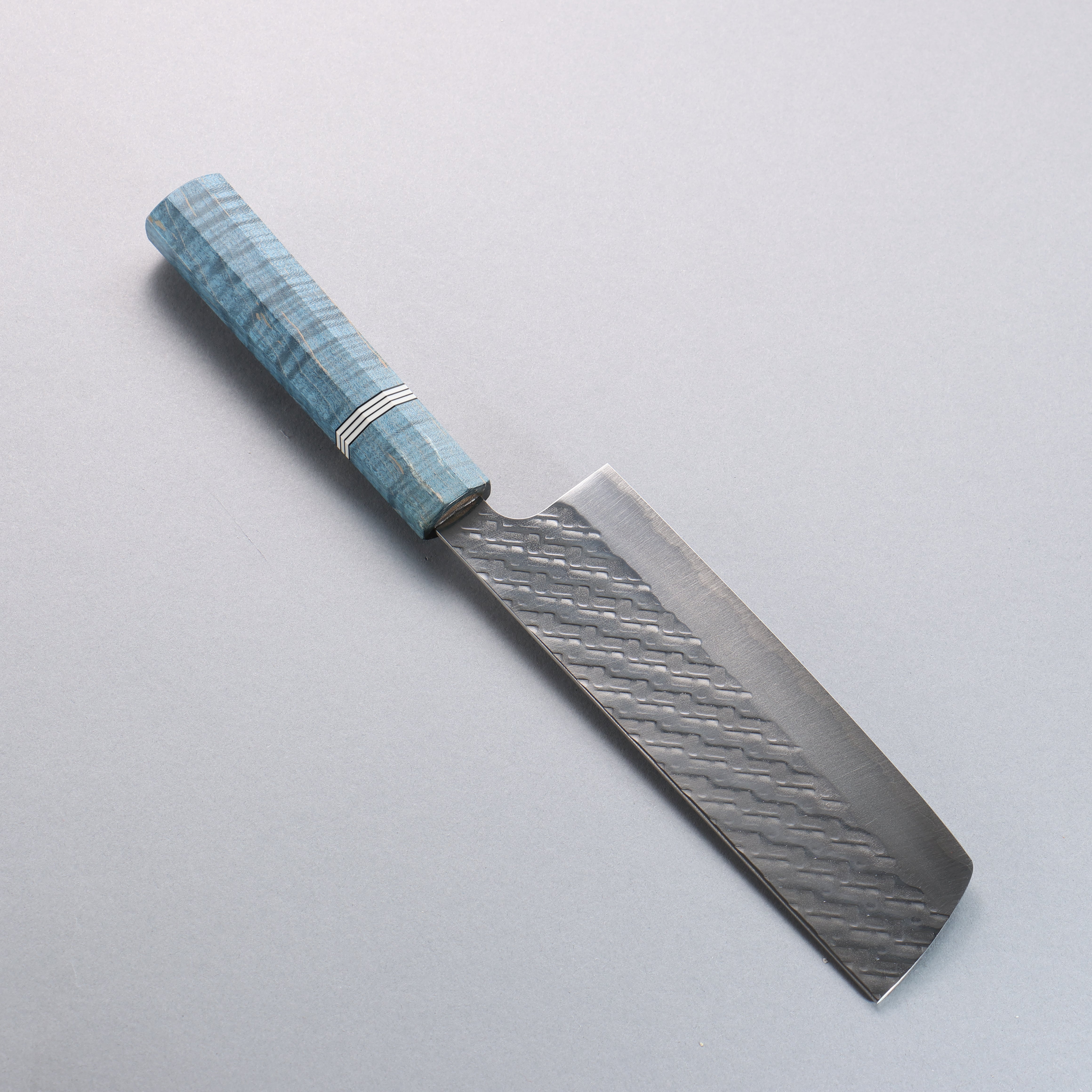 Takeshi Saji SPG STRIX Hammered Migaki Finished Nakiri  165mm Blue Stabilized Wood (with White and Black Ring) Handle - Seisuke Knife