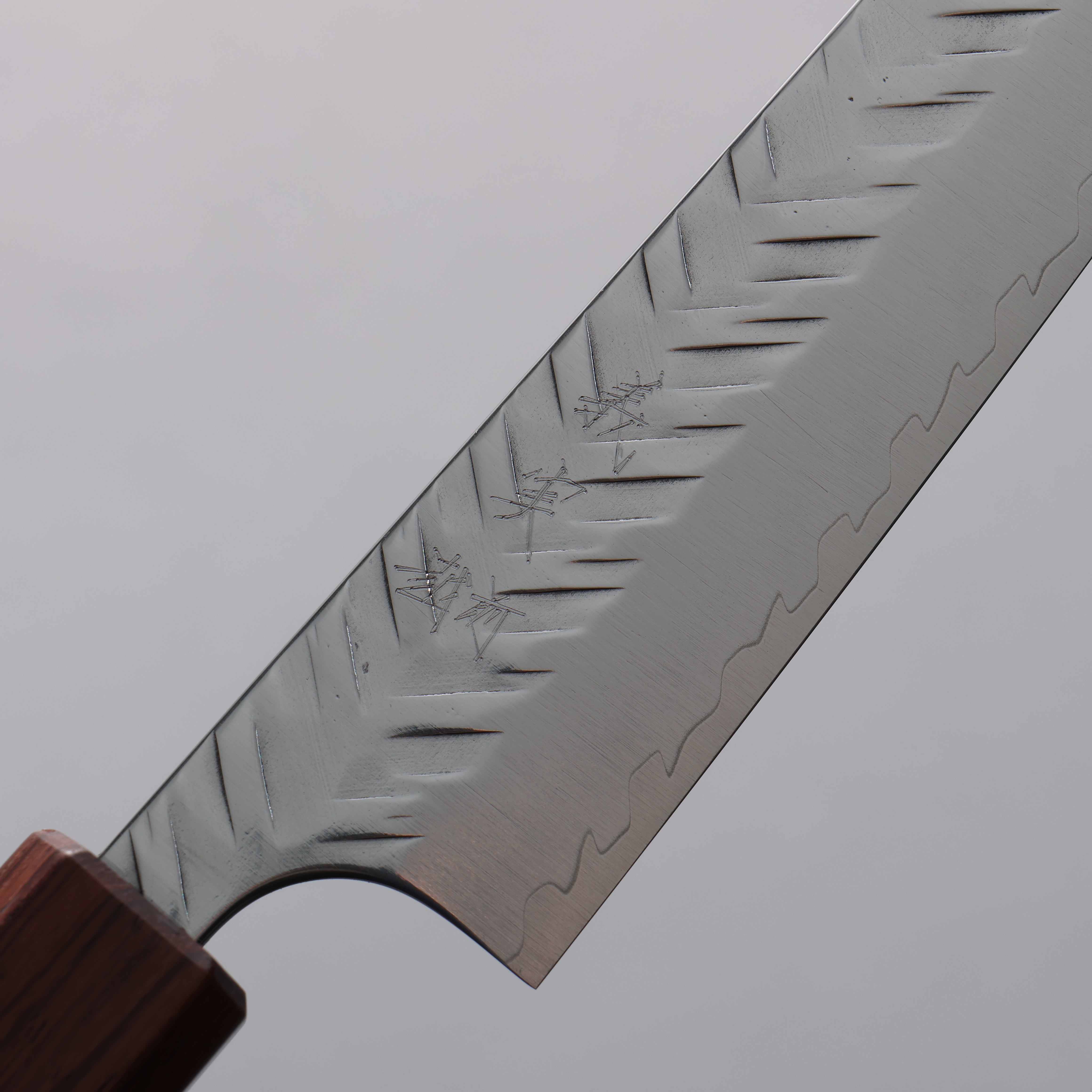 Yoshimi Kato SPG STRIX Hammered (V) Kiritsuke Petty-Utility  150mm Rosewood (Red Turquoise Ring) Handle - Seisuke Knife