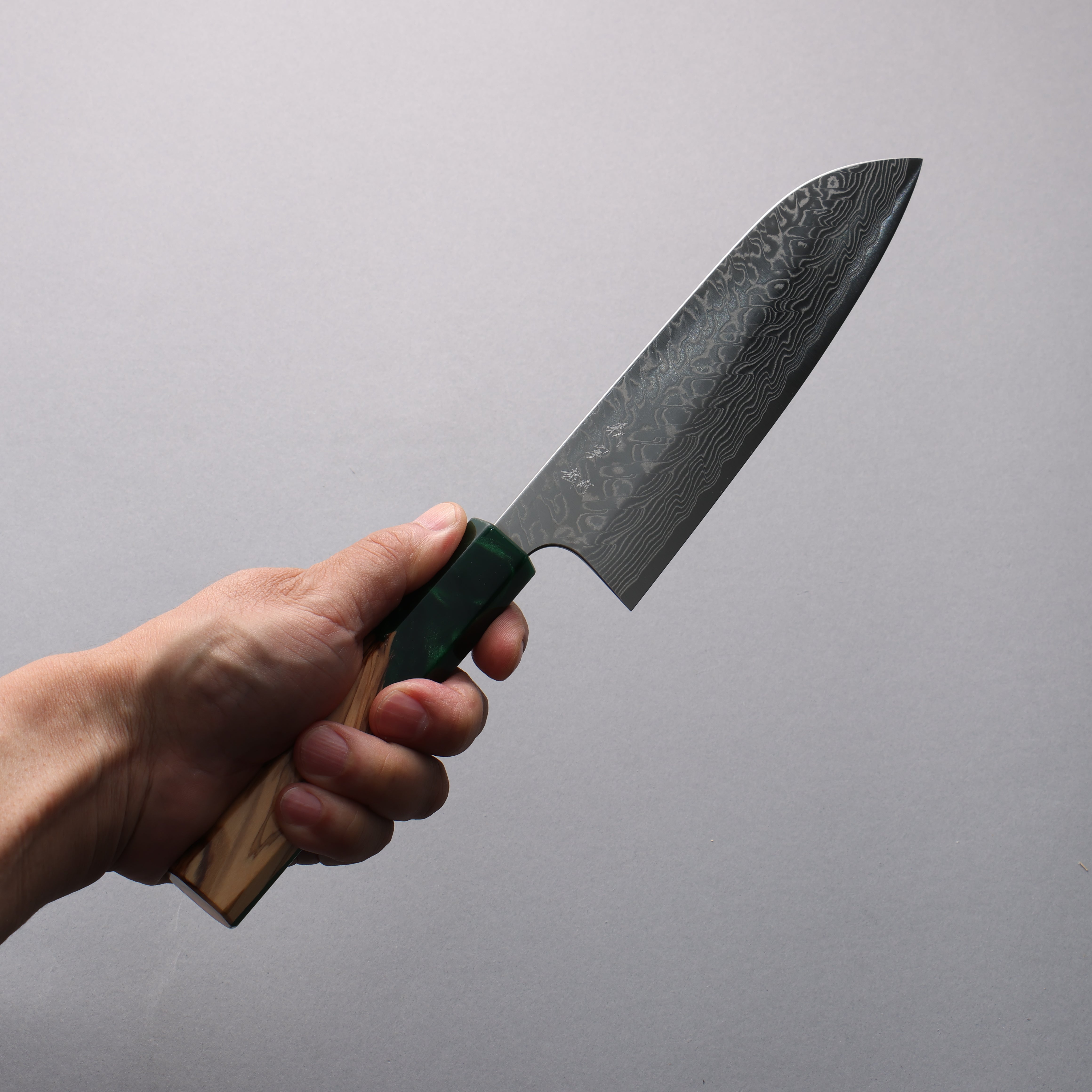 Yoshimi Kato SG2 Damascus Migaki Finished Santoku  170mm Olive Tree and Green Resin Handle - Seisuke Knife