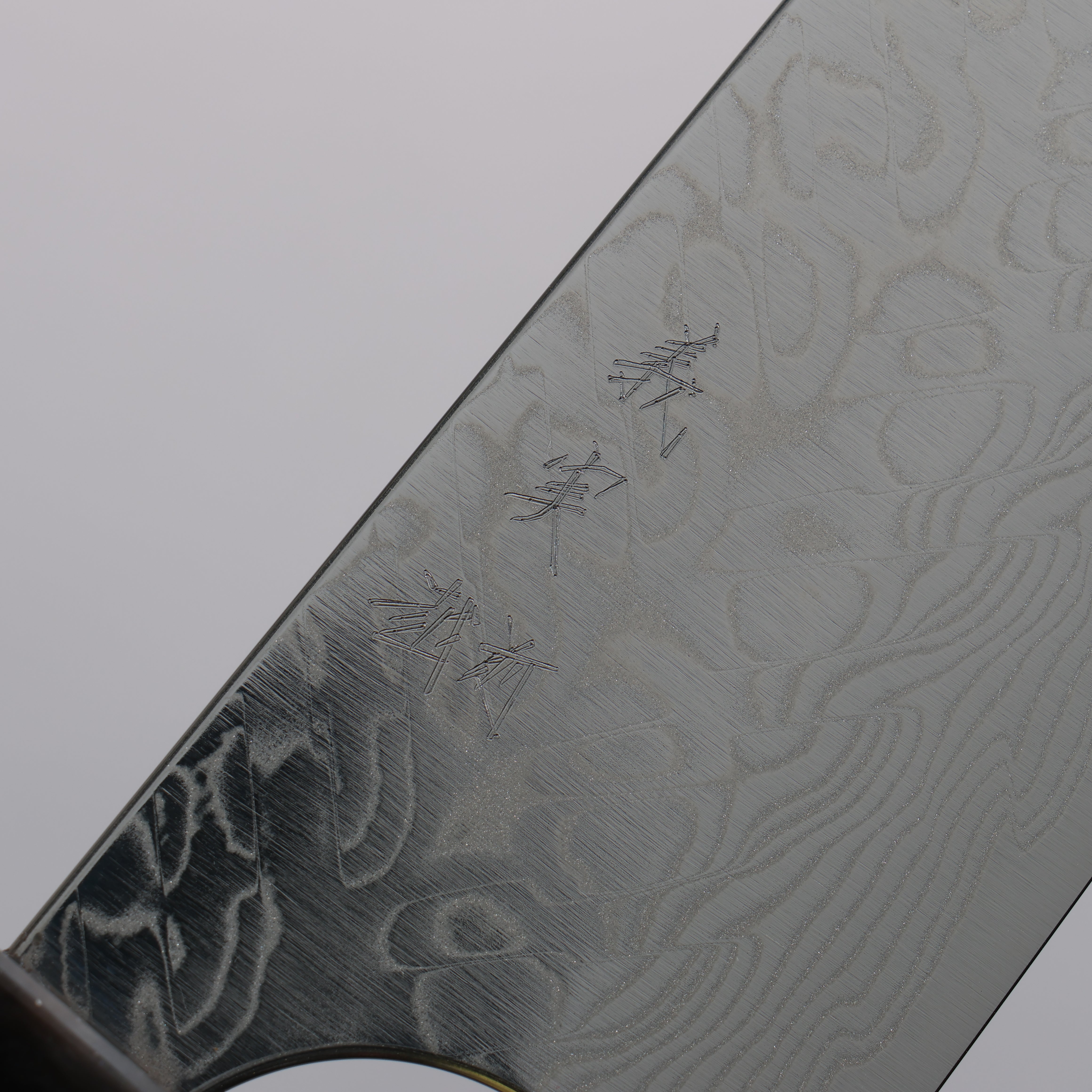 Yoshimi Kato SG2 Damascus Migaki Finished Gyuto  210mm Olive Tree and Black/White Marble Resin Handle - Seisuke Knife