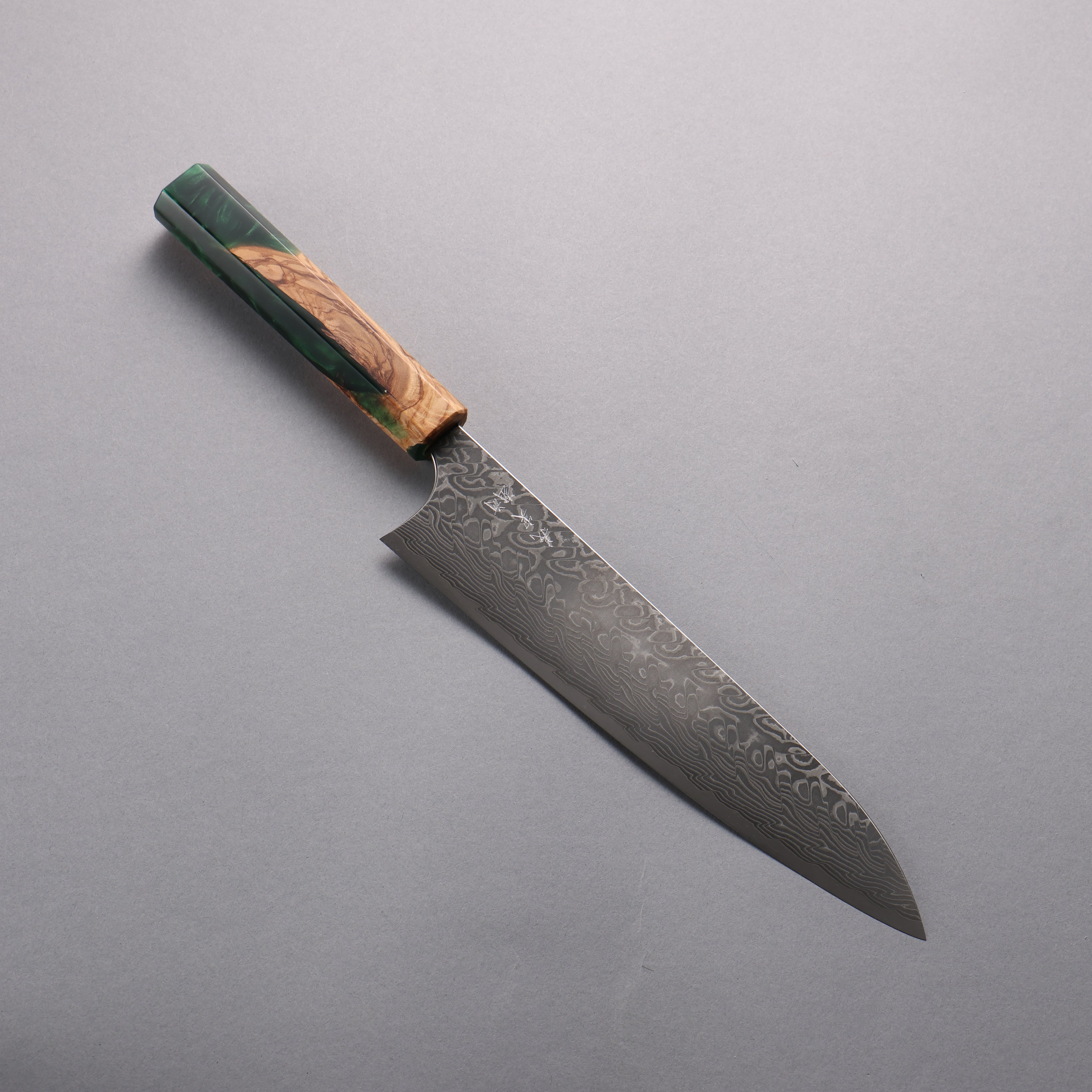 Yoshimi Kato SG2 Black Damascus Gyuto  210mm Olive Tree and Green Resin Handle - Seisuke Knife