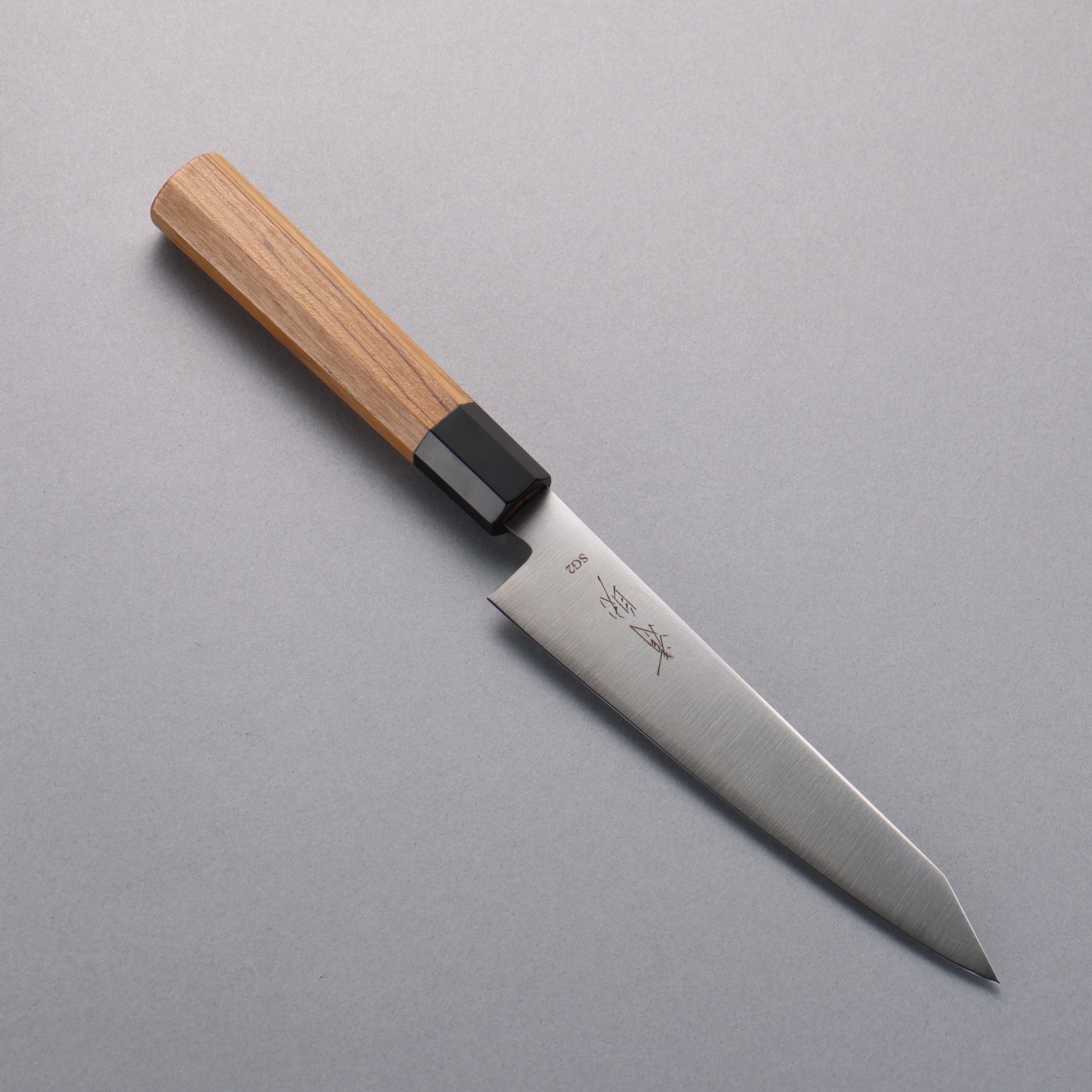 Seisuke SG2 Kiritsuke Petty-Utility 150mm Teak Wood & Black Water Buffalo Horn Handle - Seisuke Knife