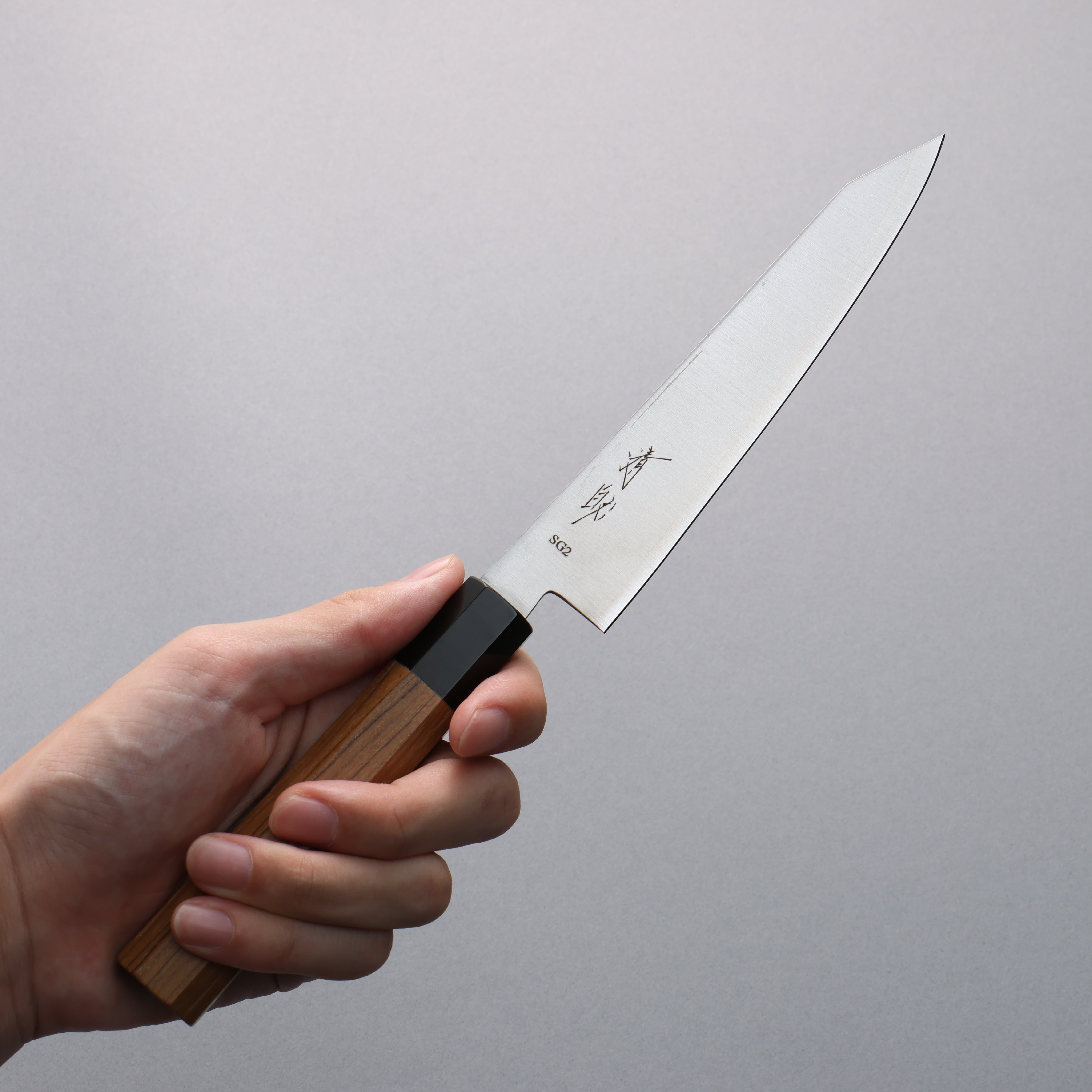 Seisuke SG2 Kiritsuke Petty-Utility 150mm Teak Wood & Black Water Buffalo Horn Handle - Seisuke Knife