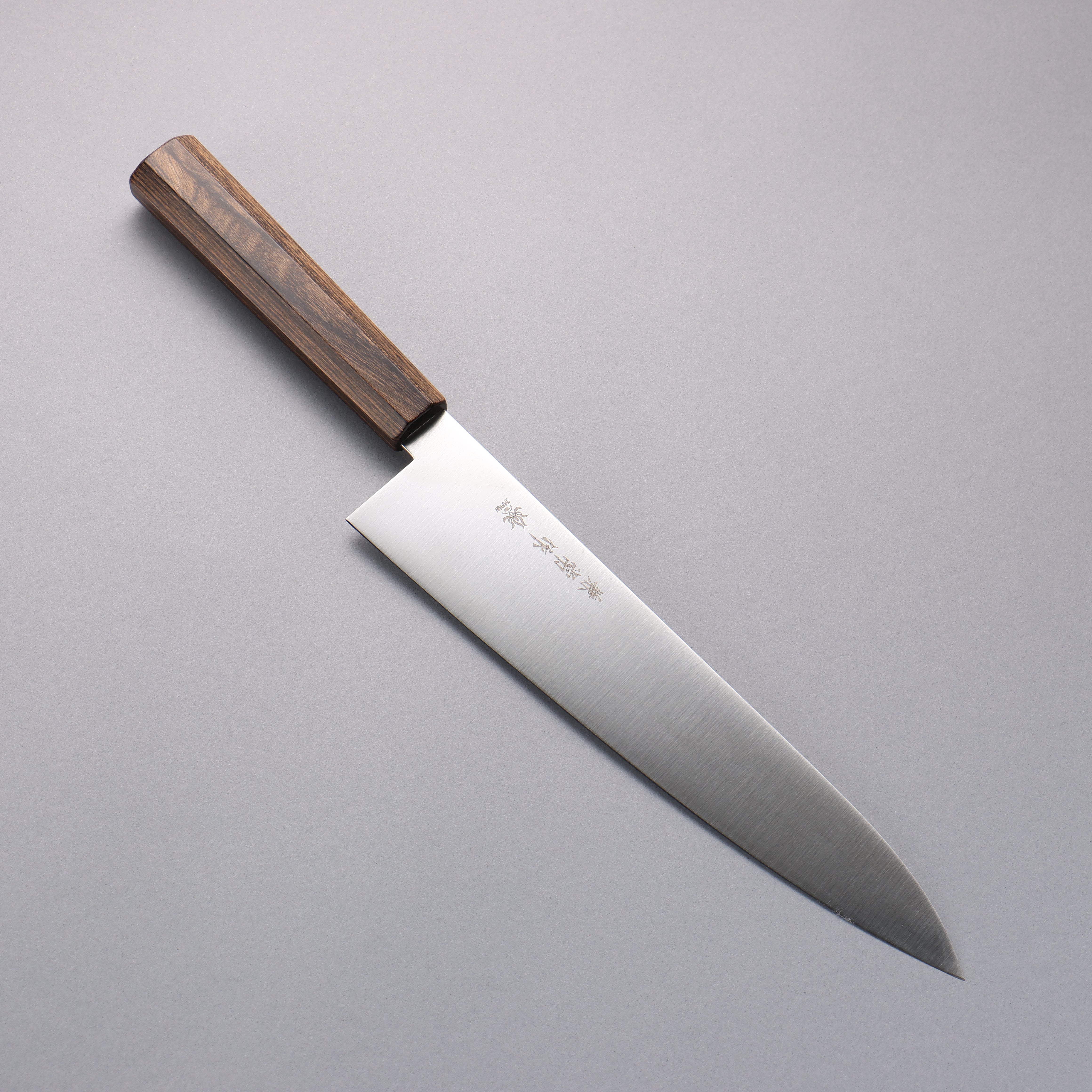 Kanetsune Ichizu VG10 Gyuto 240mm Brown Pakkawood Handle - Seisuke Knife
