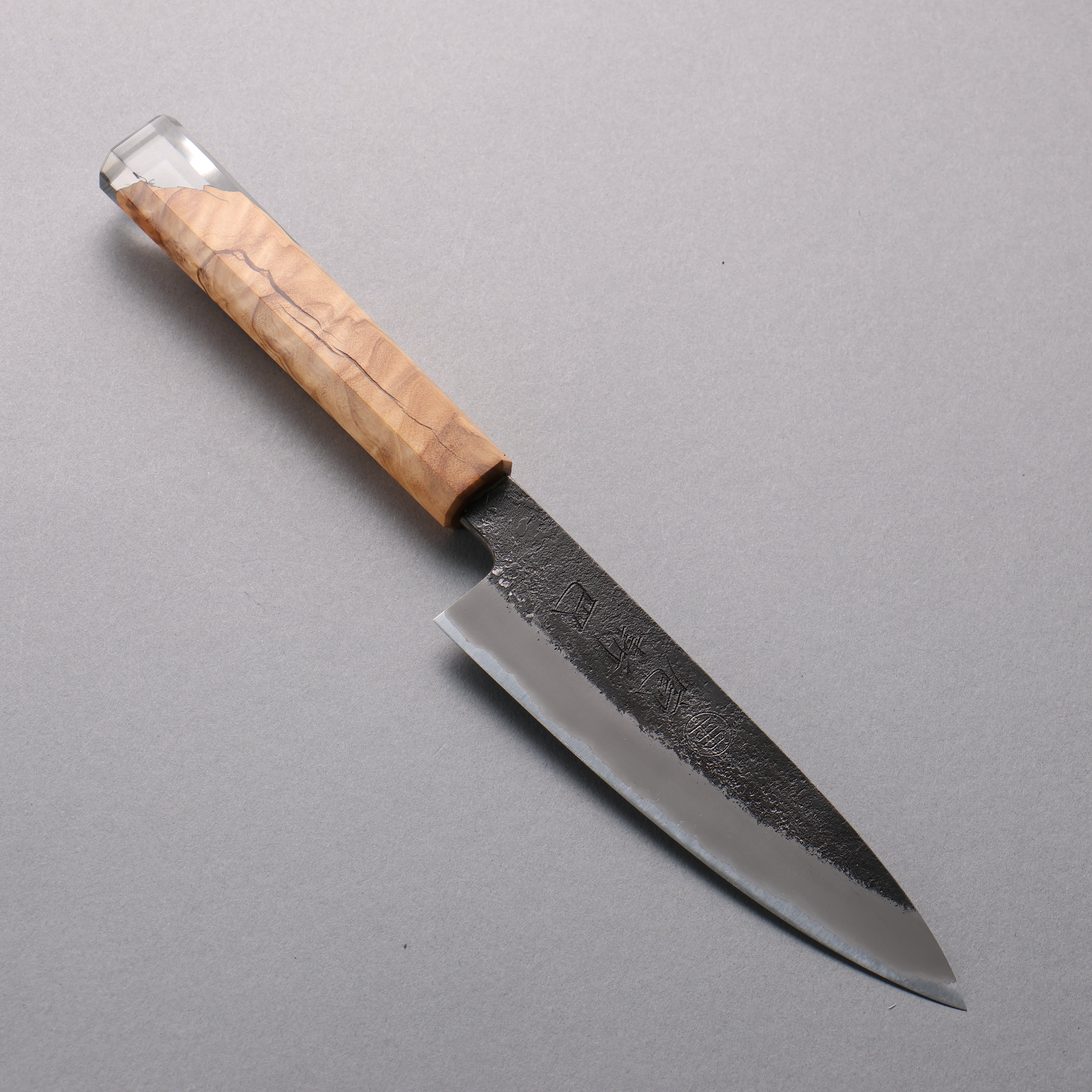 Hozantomoe White Steel No.2 Kurouchi Petty-Utility 135mm Olive Wood & Black Resin Handle - Seisuke Knife