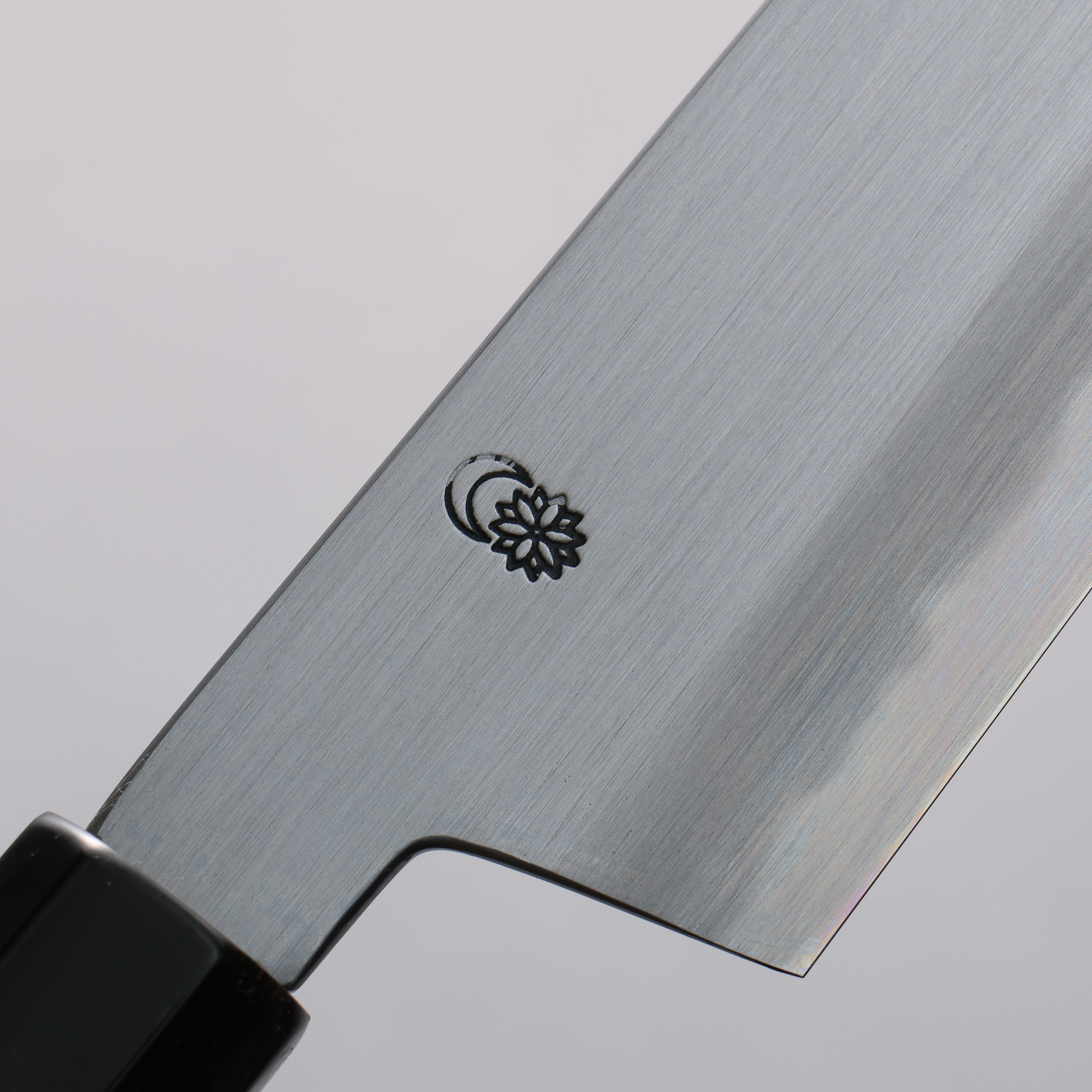 Kikuzuki White Steel No.2 Kasumitogi Kiritsuke Gyuto 240mm Magnolia Handle - Seisuke Knife