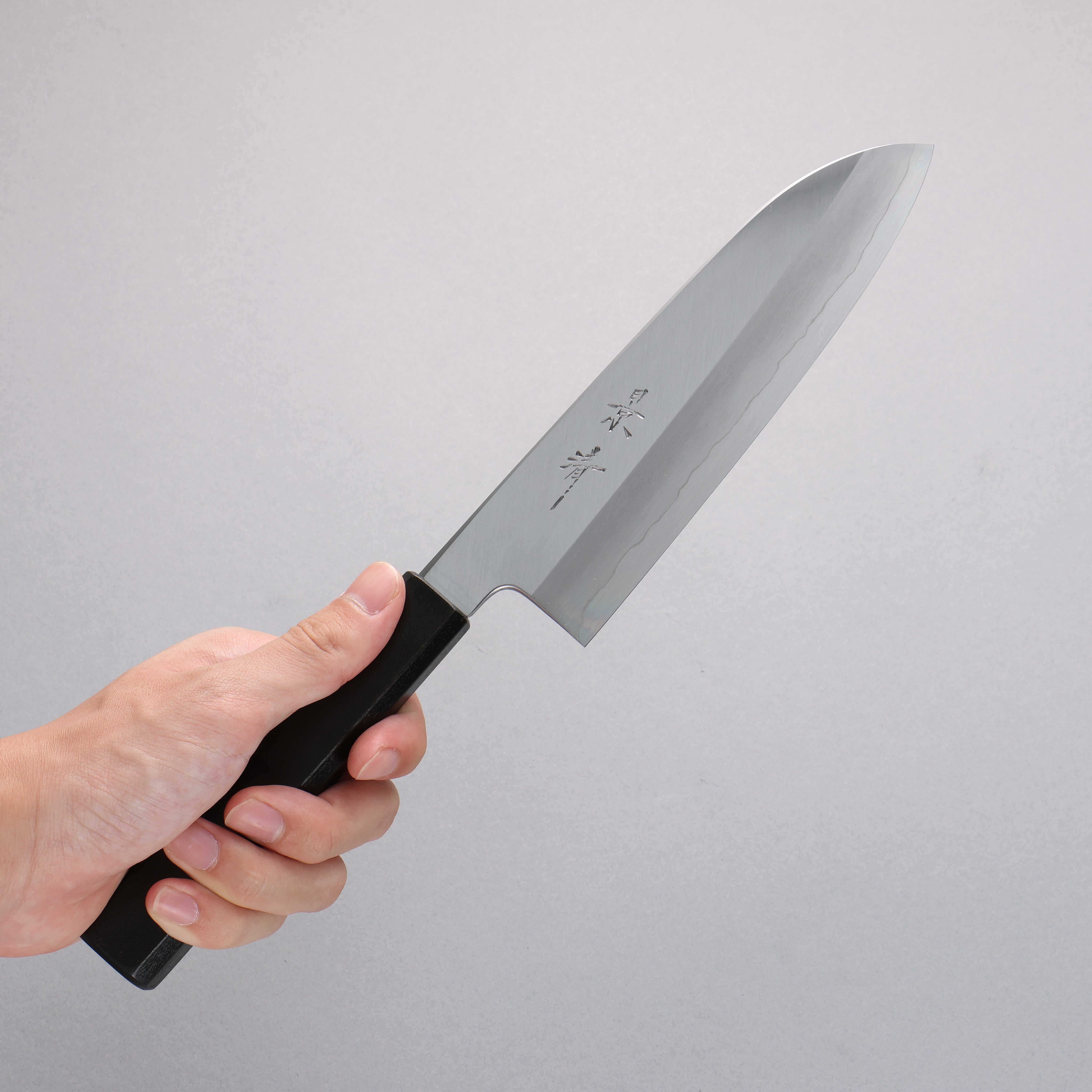Kagekiyo Silver Steel No.3 Santoku 180mm Black Lacquered Magnolia Handle - Seisuke Knife
