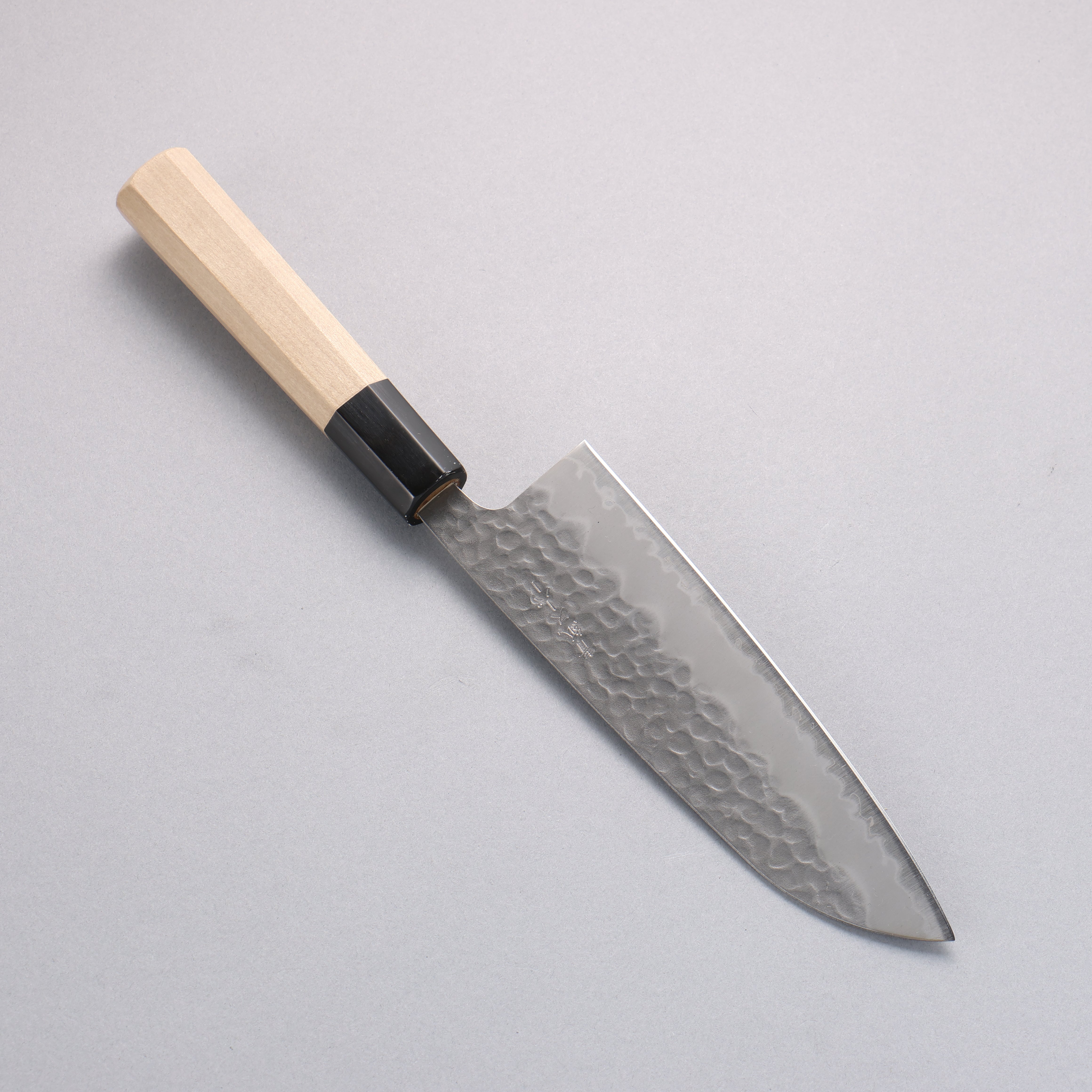 Oul Blue Super Hammered Santoku  165mm Magnolia Handle - Seisuke Knife