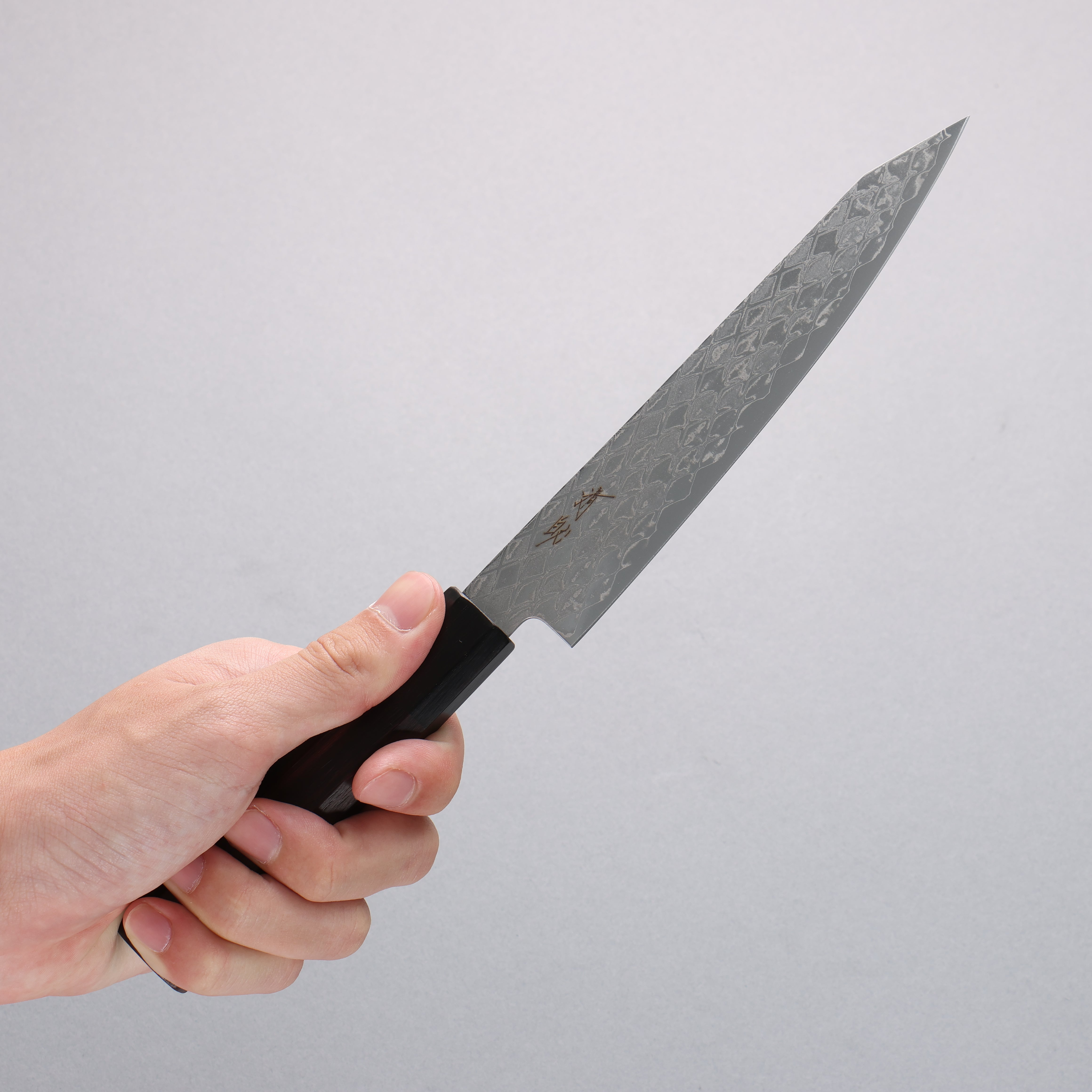Seisuke AUS10 Mirror Crossed Kiritsuke Petty-Utility 150mm Shitan & Black Pakkawood Handle - Seisuke Knife